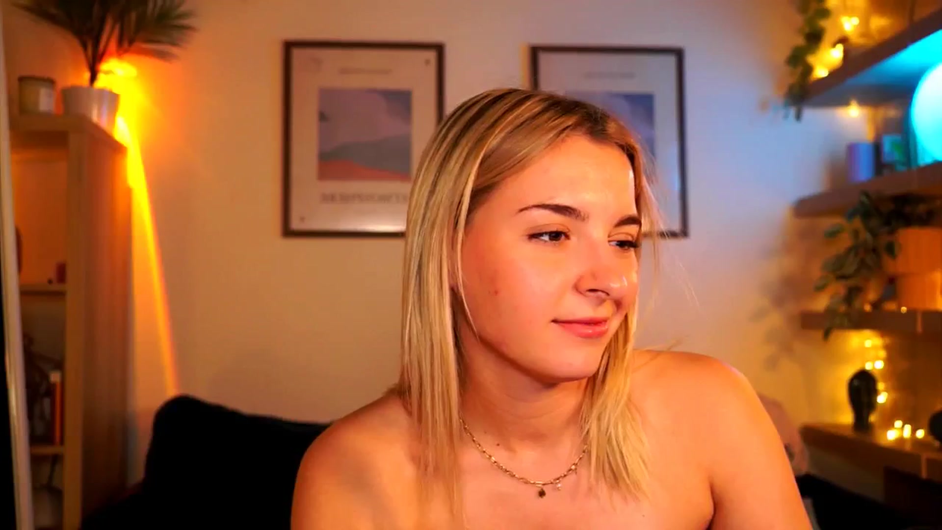 Gallery image thumbnail from Pixie_Pie's myfreecams stream on, 04/20/2026, 13:39 image 20 of 20