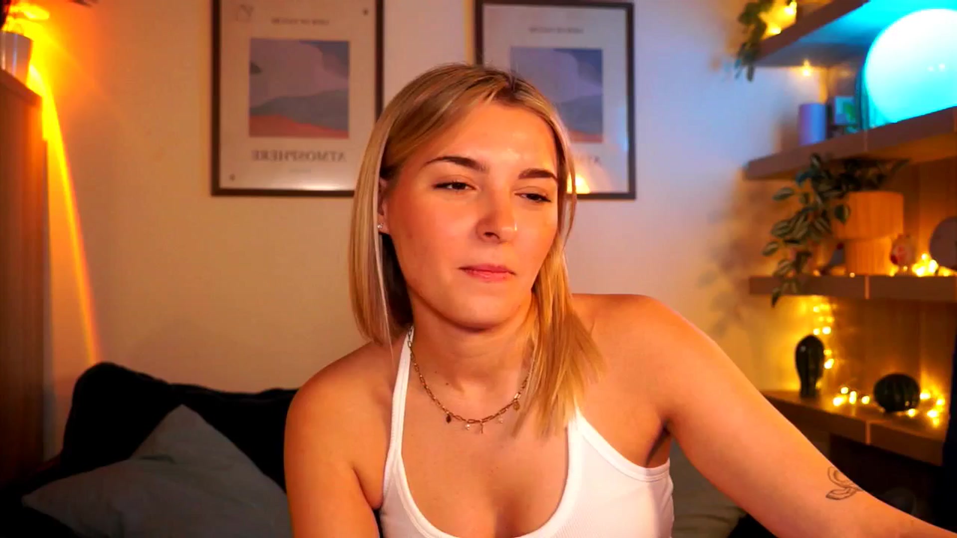 Gallery image thumbnail from Pixie_Pie's myfreecams stream on, 04/21/2026, 12:05 image 5 of 20