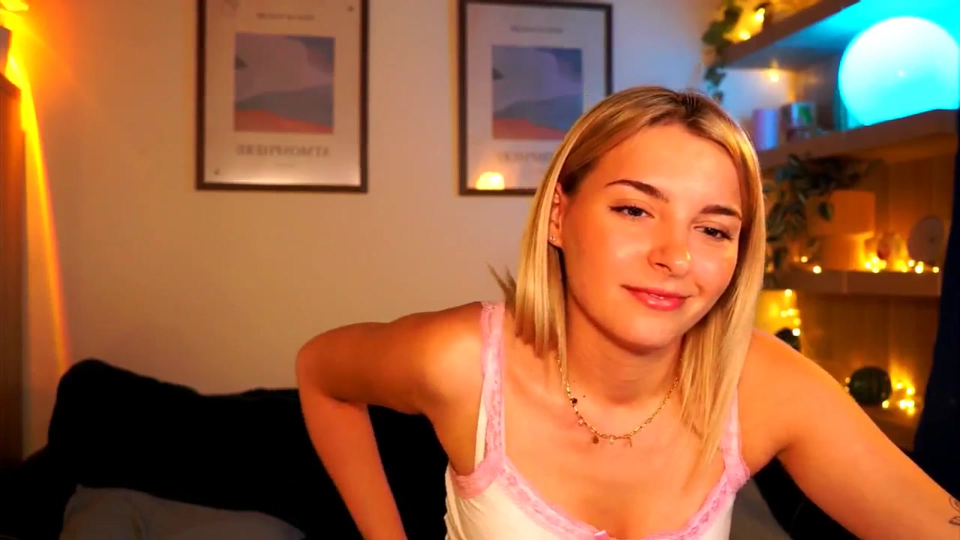 Gallery image thumbnail from Pixie_Pie's myfreecams stream on, 04/26/2026, 17:34 image 5 of 20