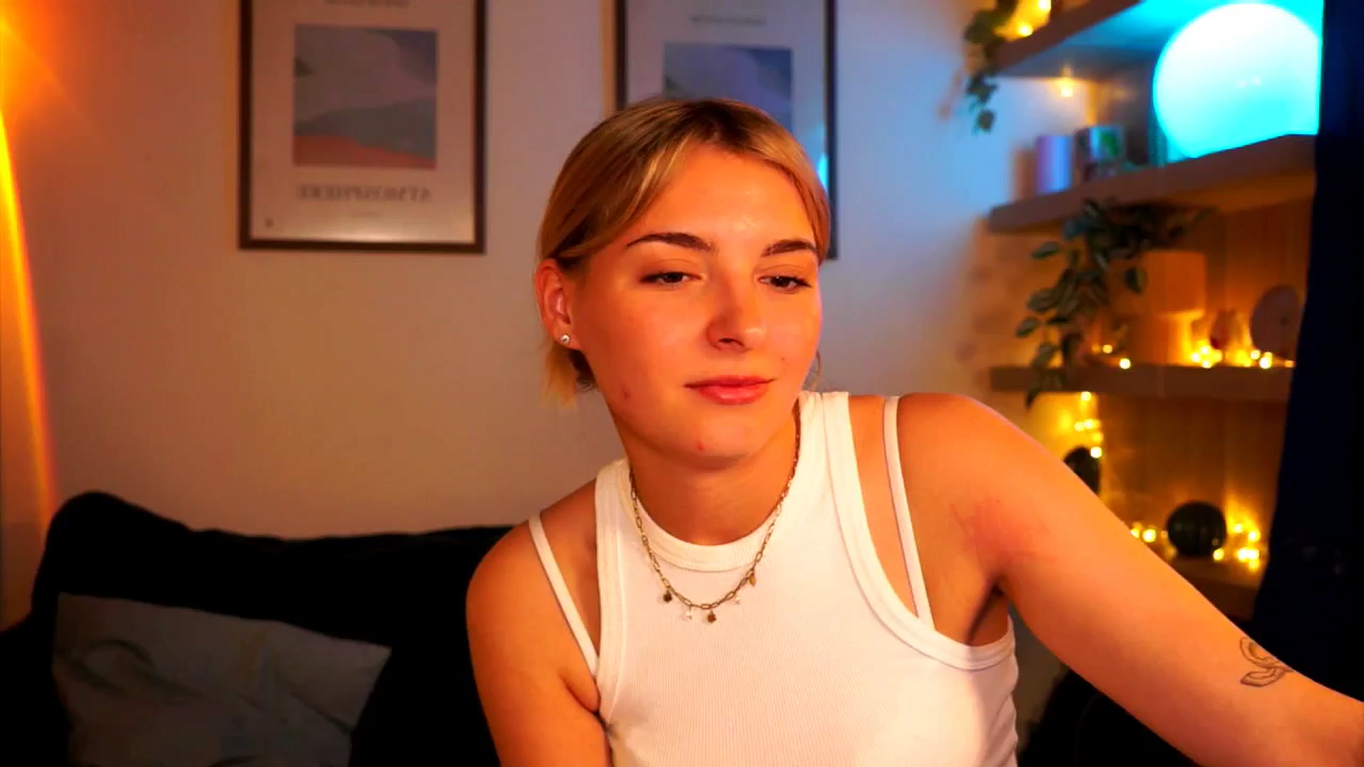Gallery image thumbnail from Pixie_Pie's myfreecams stream on, 04/28/2026, 14:09 image 1 of 20