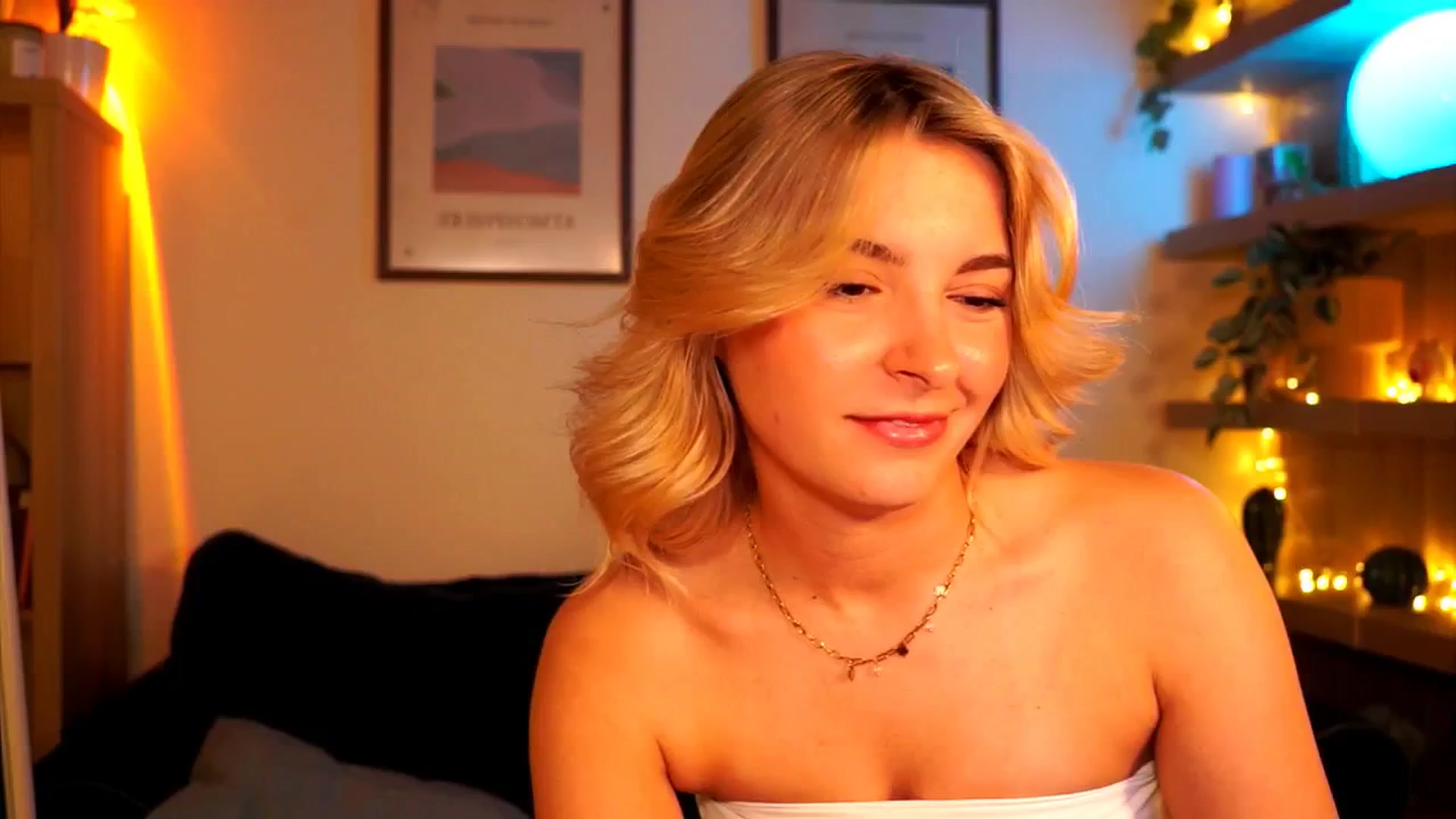 Gallery image thumbnail from Pixie_Pie's myfreecams stream on, 04/29/2026, 11:46 image 10 of 20