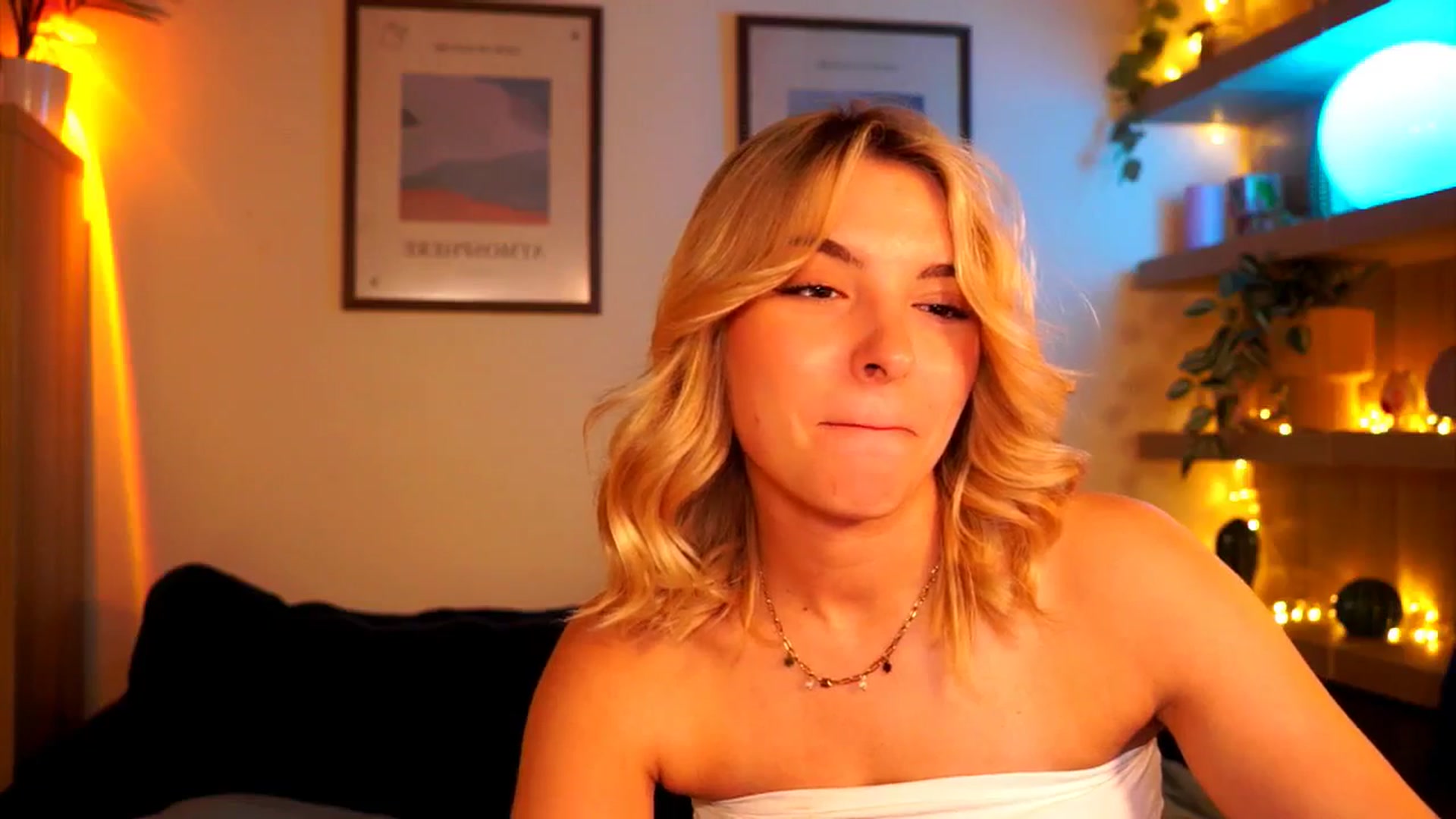 Gallery image thumbnail from Pixie_Pie's myfreecams stream on, 04/29/2026, 13:41 image 20 of 20