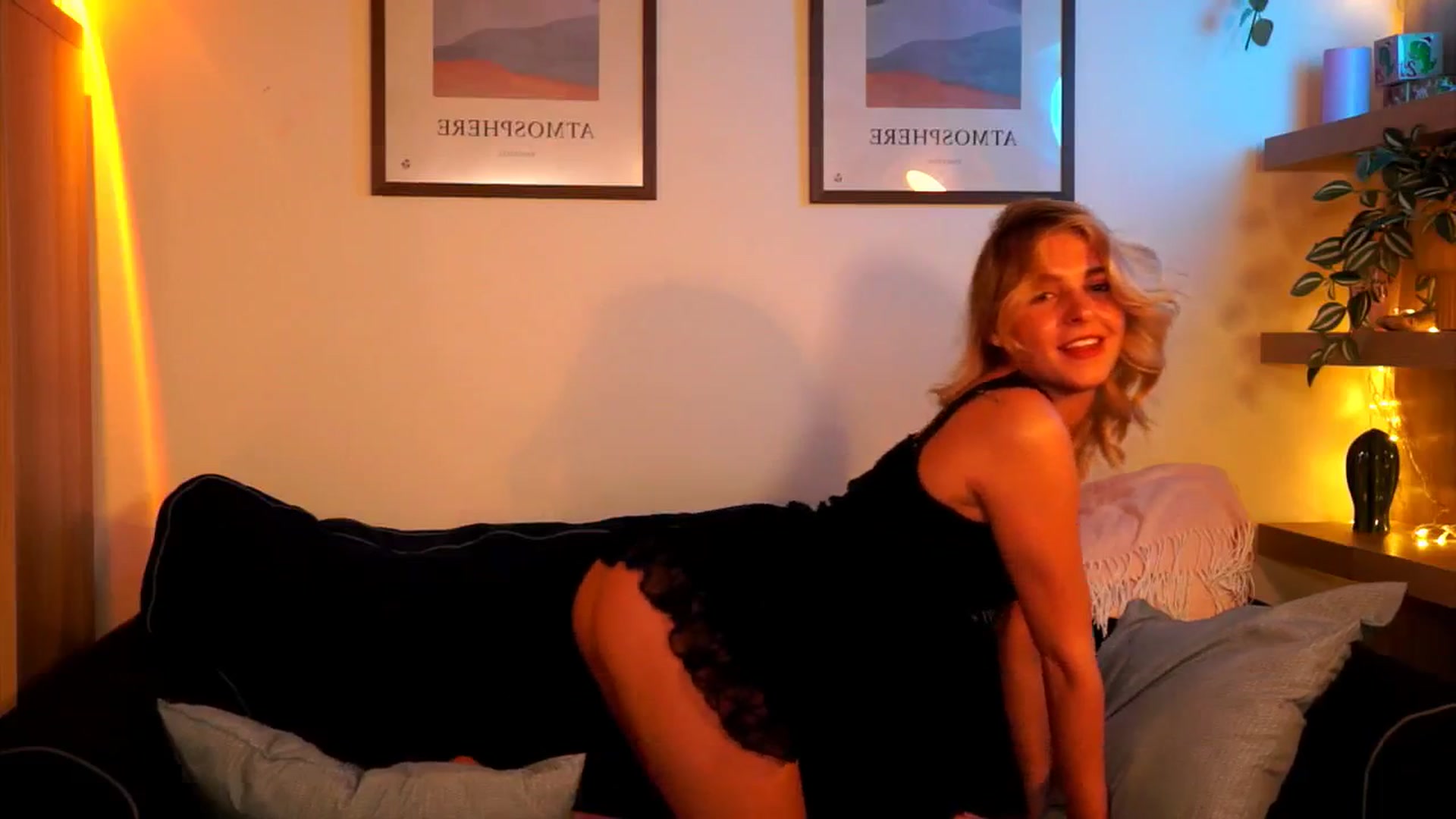 Gallery image thumbnail from Pixie_Pie's myfreecams stream on, 04/29/2026, 14:59 image 12 of 20