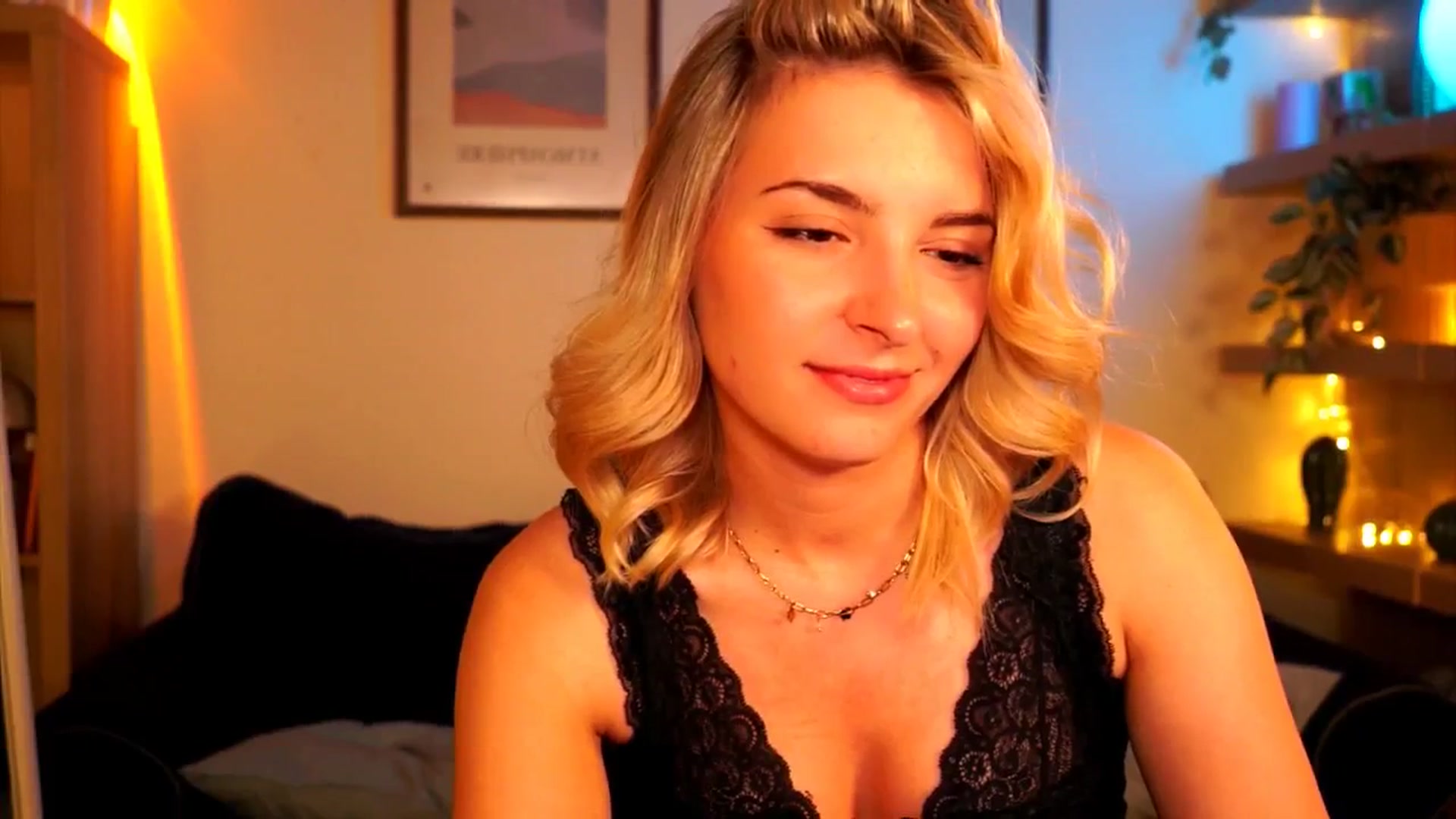 Gallery image thumbnail from Pixie_Pie's myfreecams stream on, 04/29/2026, 15:35 image 19 of 20