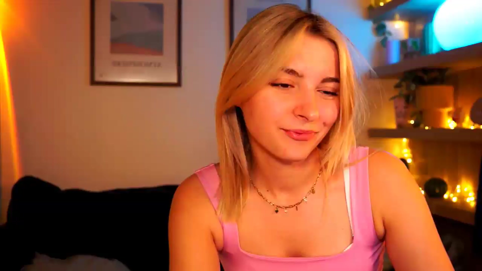 Gallery image thumbnail from Pixie_Pie's myfreecams stream on, 05/05/2026, 11:44 image 3 of 20