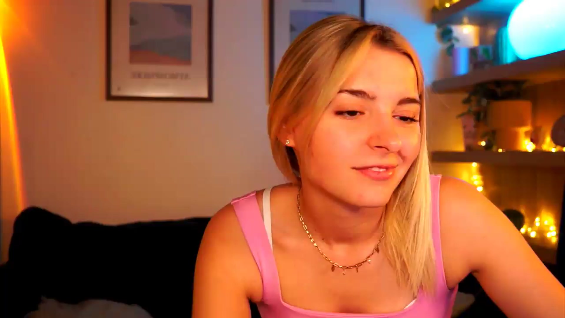 Gallery image thumbnail from Pixie_Pie's myfreecams stream on, 05/05/2026, 11:44 image 5 of 20
