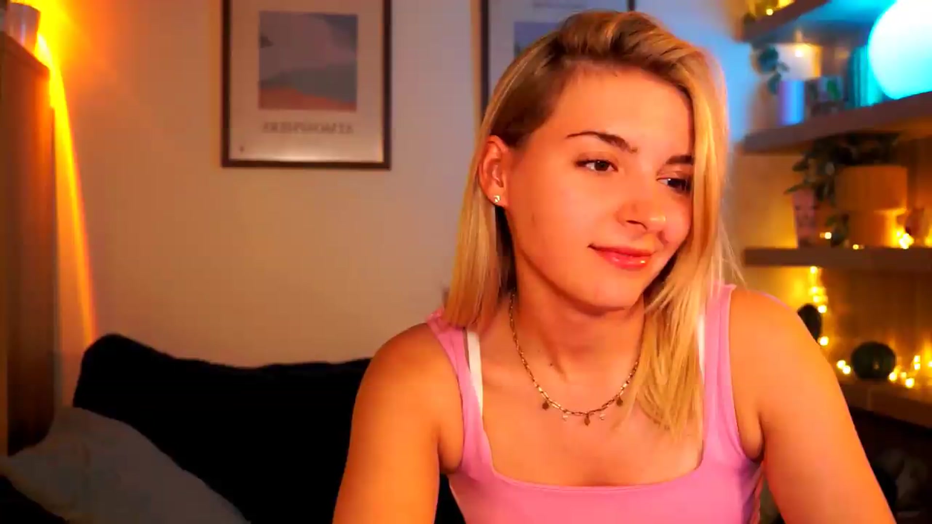 Gallery image thumbnail from Pixie_Pie's myfreecams stream on, 05/05/2026, 14:43 image 12 of 20