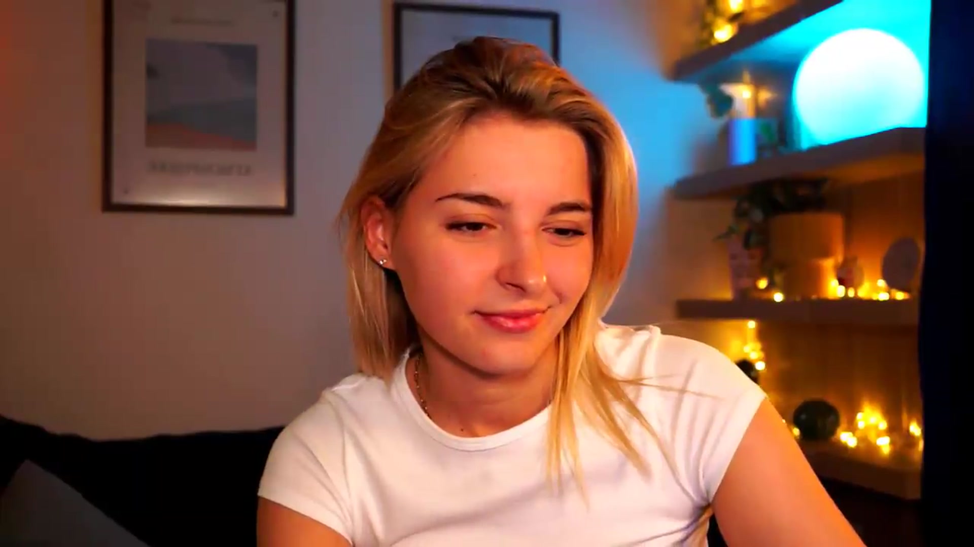 Gallery image thumbnail from Pixie_Pie's myfreecams stream on, 05/13/2026, 12:54 image 16 of 20