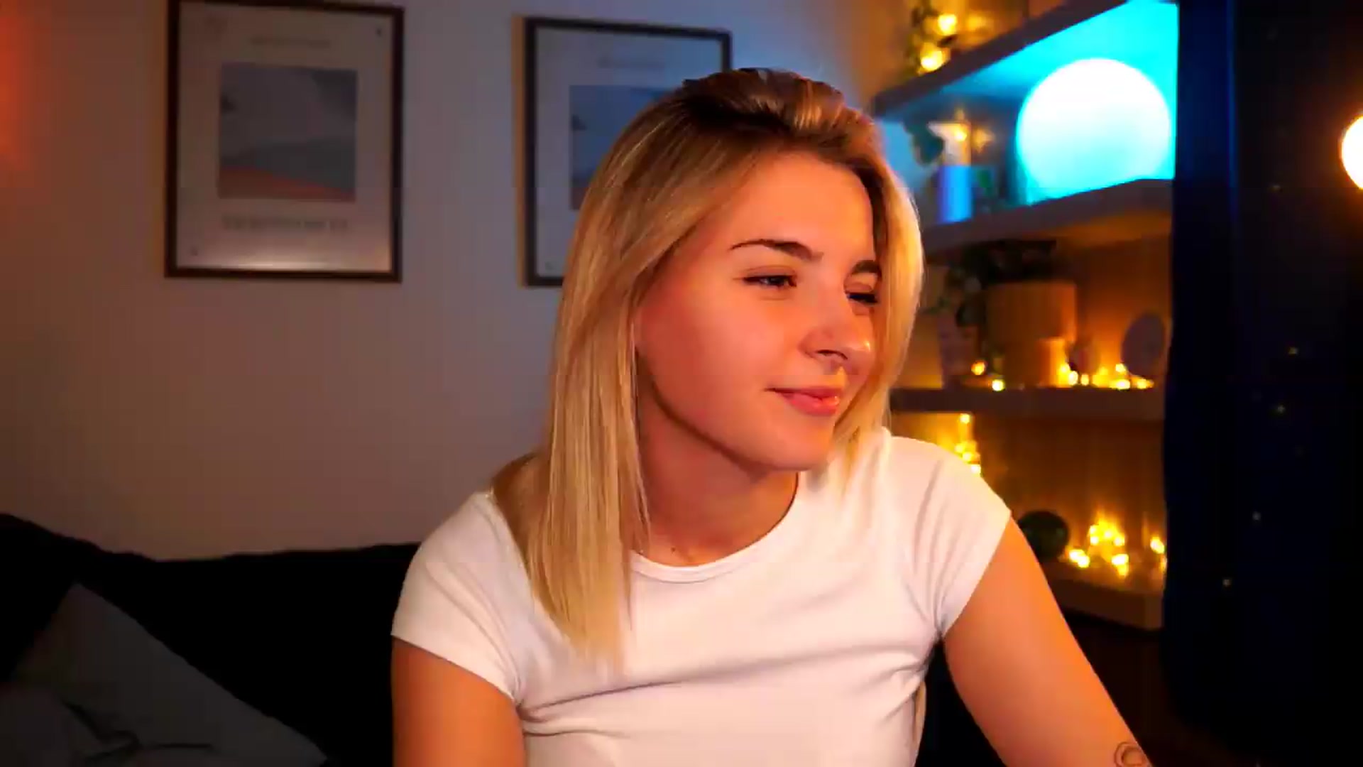 Gallery image thumbnail from Pixie_Pie's myfreecams stream on, 05/13/2026, 12:54 image 1 of 20