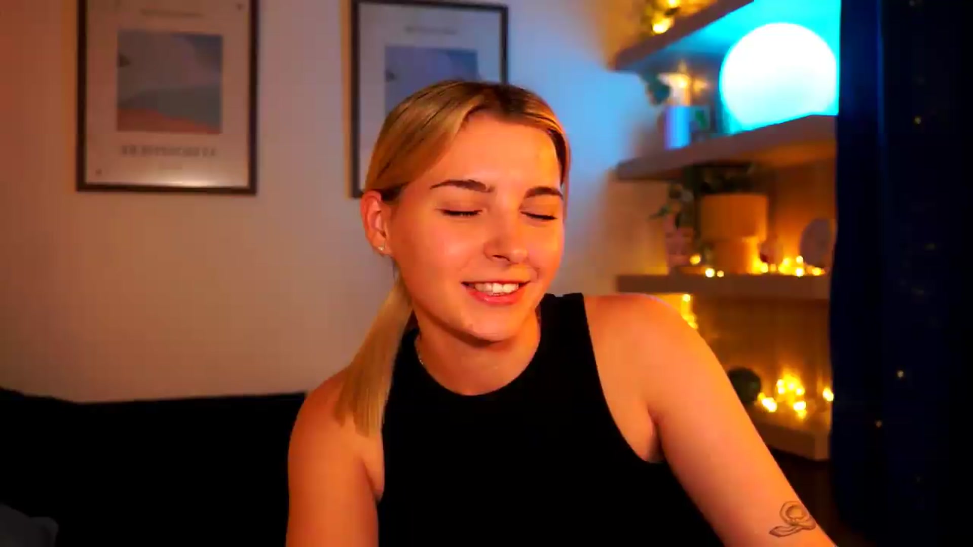 Gallery image thumbnail from Pixie_Pie's myfreecams stream on, 05/14/2026, 15:54 image 8 of 20