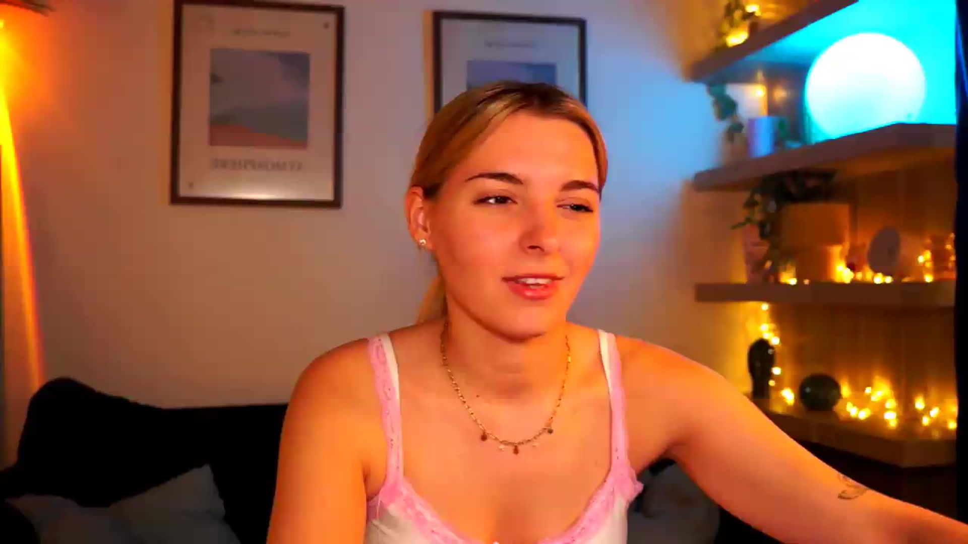 Gallery image thumbnail from Pixie_Pie's myfreecams stream on, 05/21/2026, 13:37 image 12 of 20
