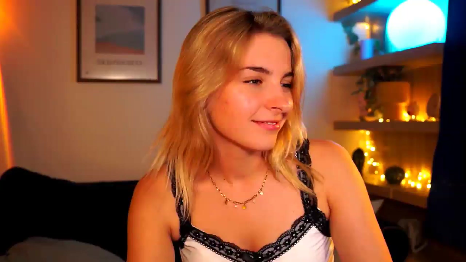 Gallery image thumbnail from Pixie_Pie's myfreecams stream on, 05/25/2026, 15:49 image 19 of 20