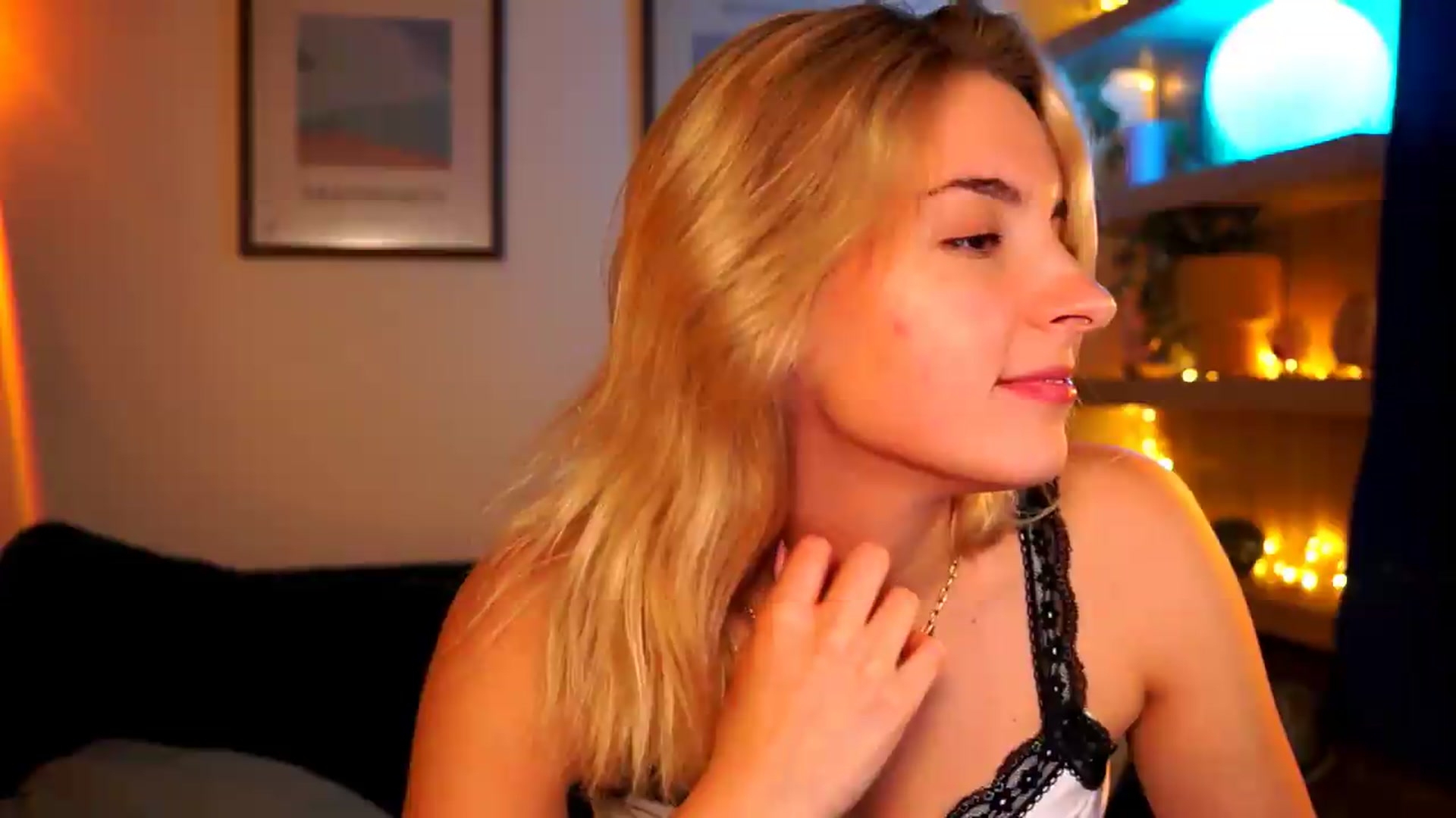 Gallery image thumbnail from Pixie_Pie's myfreecams stream on, 05/25/2026, 15:49 image 17 of 20