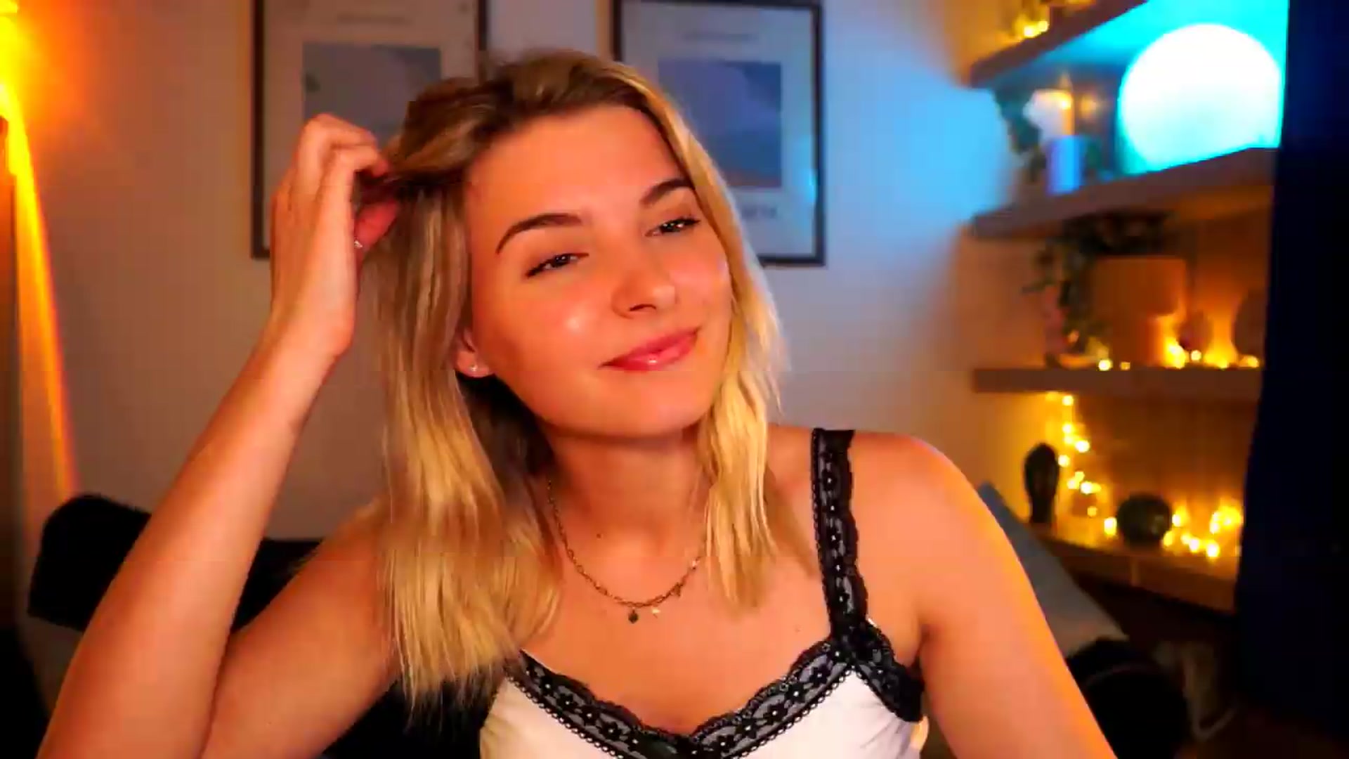 Gallery image thumbnail from Pixie_Pie's myfreecams stream on, 05/25/2026, 18:18 image 12 of 20