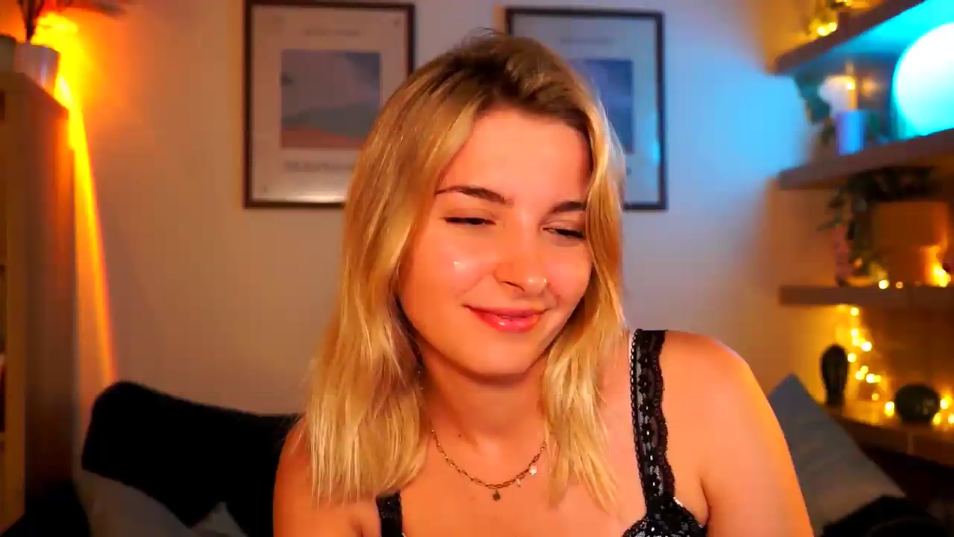 Gallery image thumbnail from Pixie_Pie's myfreecams stream on, 05/25/2026, 18:18 image 20 of 20