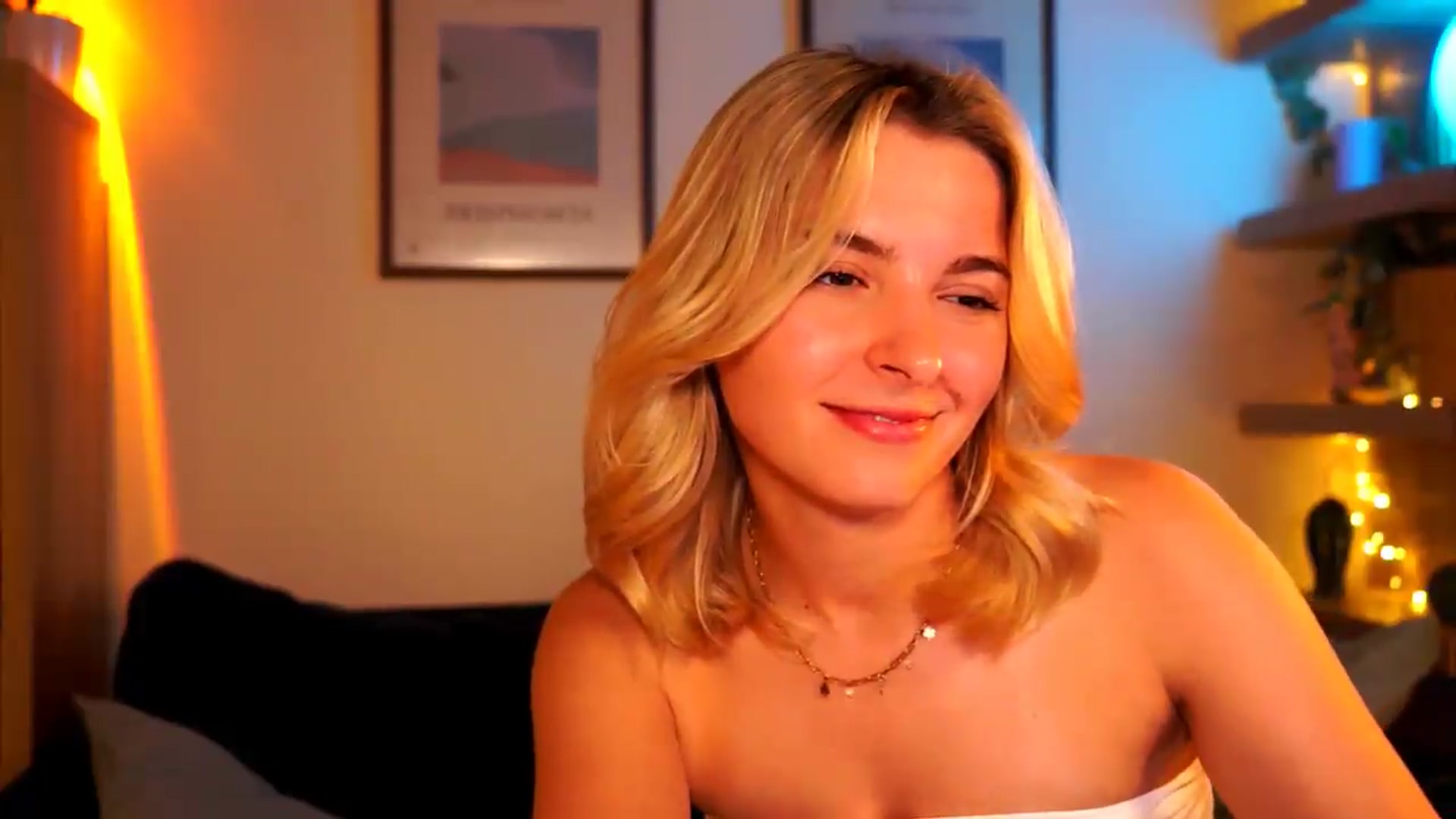 Gallery image thumbnail from Pixie_Pie's myfreecams stream on, 05/26/2026, 15:56 image 5 of 20
