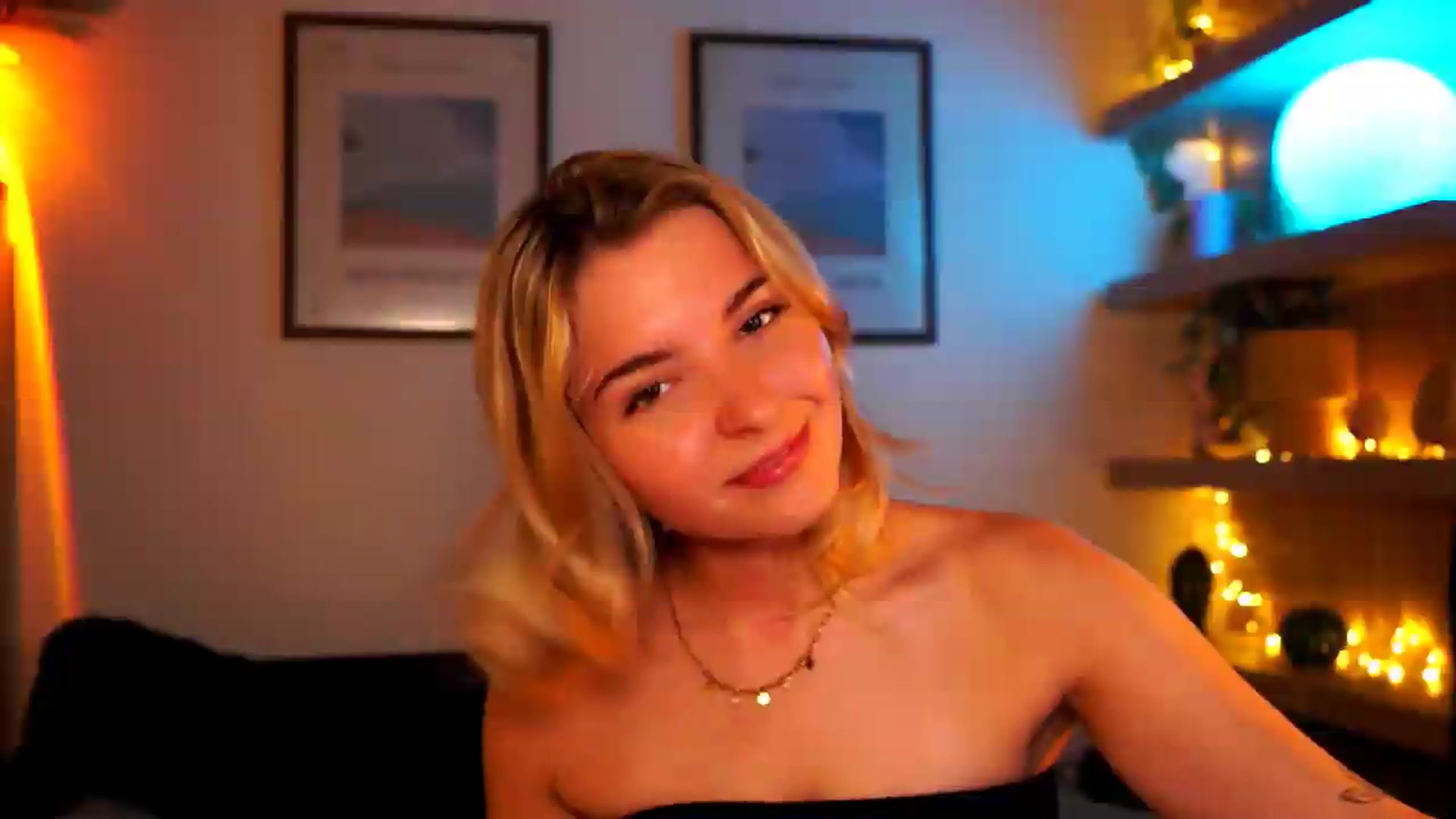 Gallery image thumbnail from Pixie_Pie's myfreecams stream on, 05/27/2026, 11:14 image 4 of 20