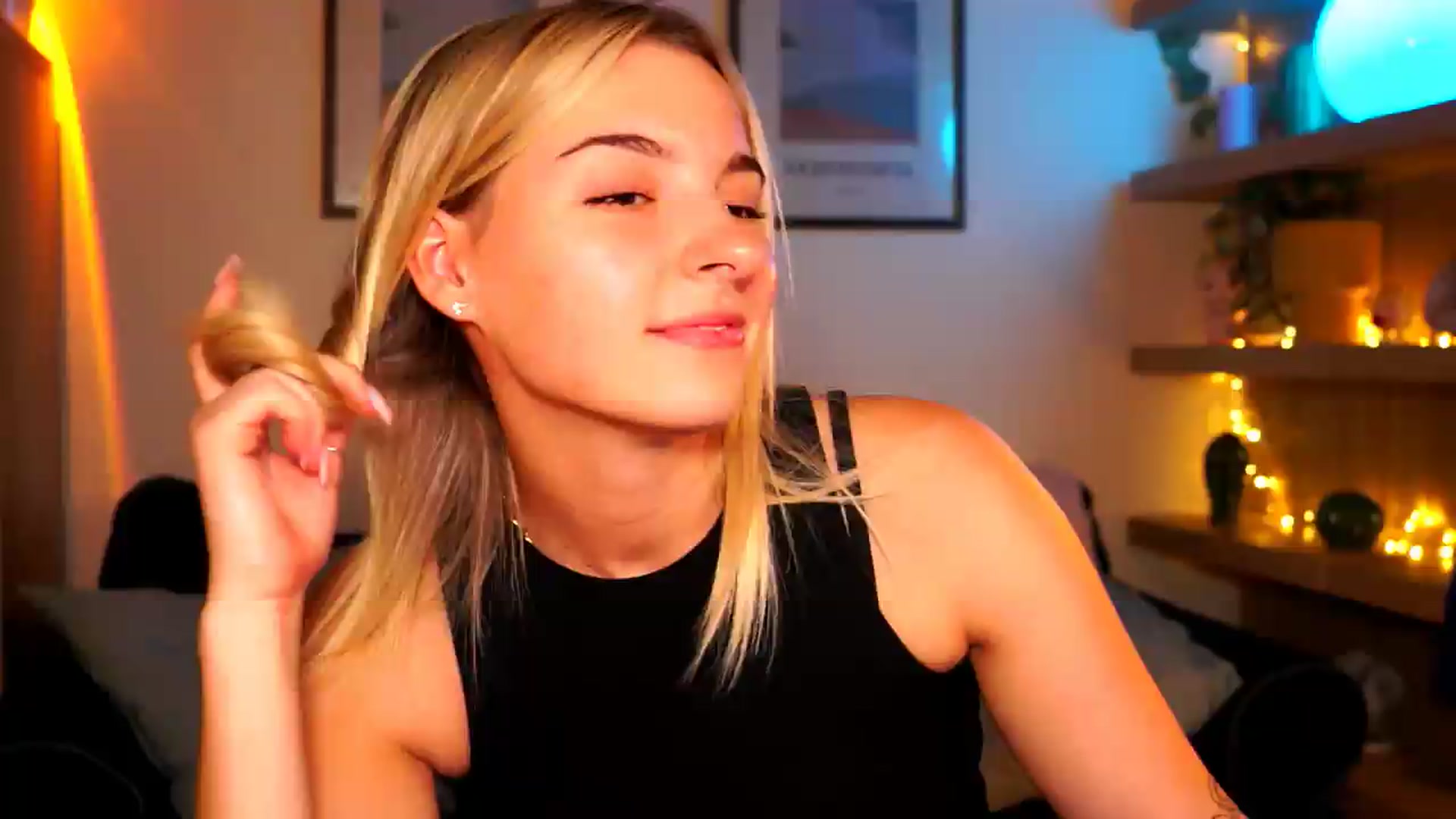 Gallery image thumbnail from Pixie_Pie's myfreecams stream on, 05/31/2026, 12:54 image 6 of 20