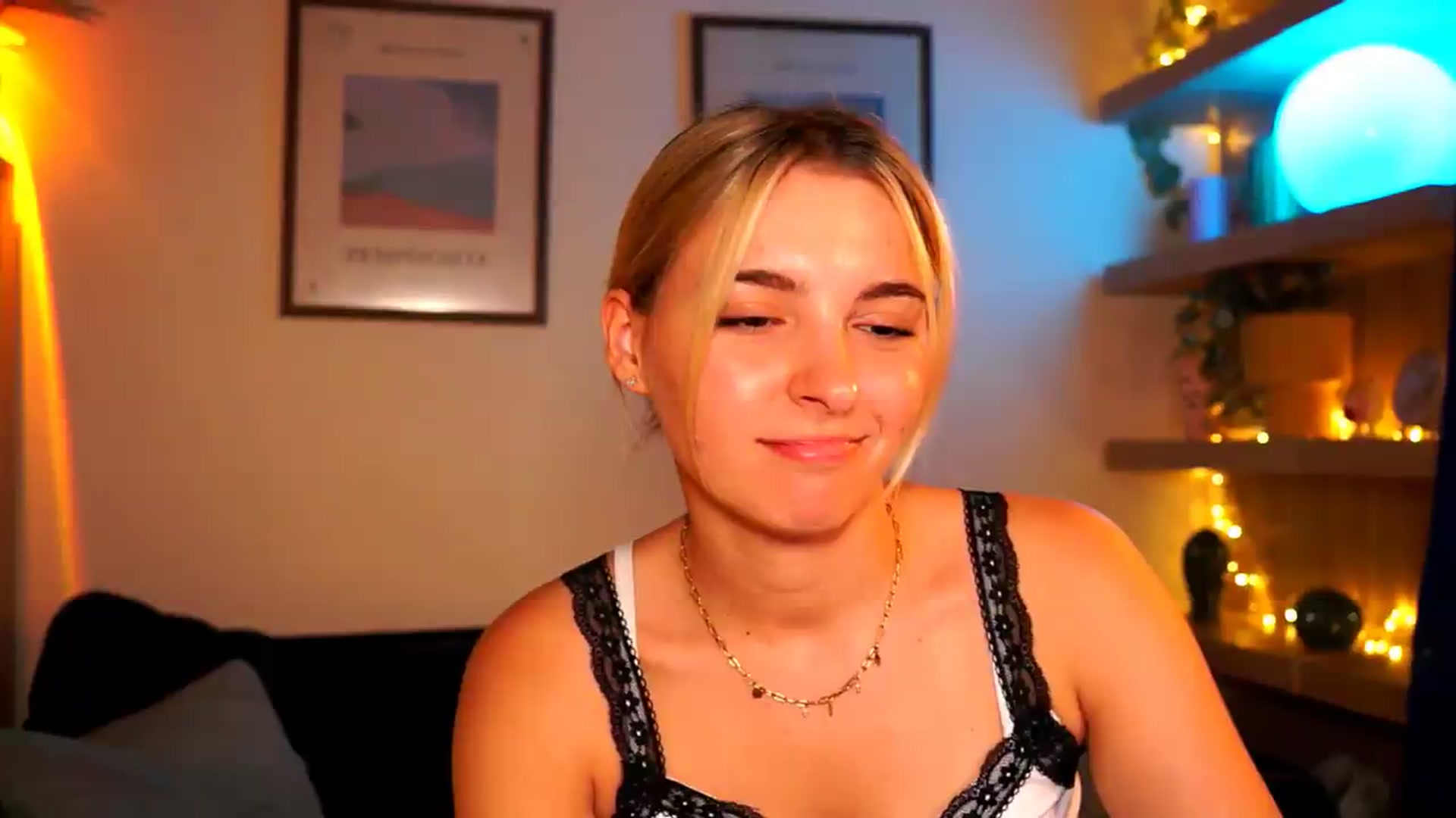Gallery image thumbnail from Pixie_Pie's myfreecams stream on, 06/02/2026, 13:31 image 12 of 20