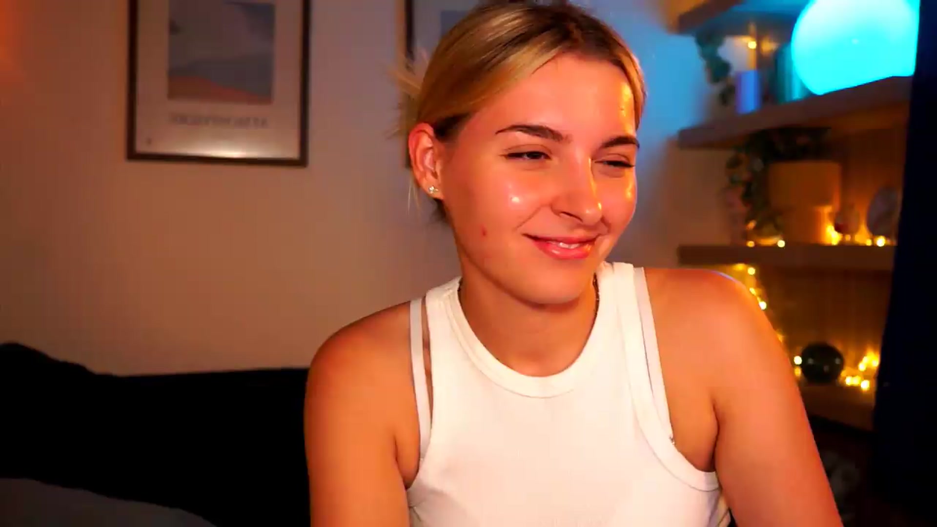 Gallery image thumbnail from Pixie_Pie's myfreecams stream on, 06/02/2026, 16:13 image 7 of 20