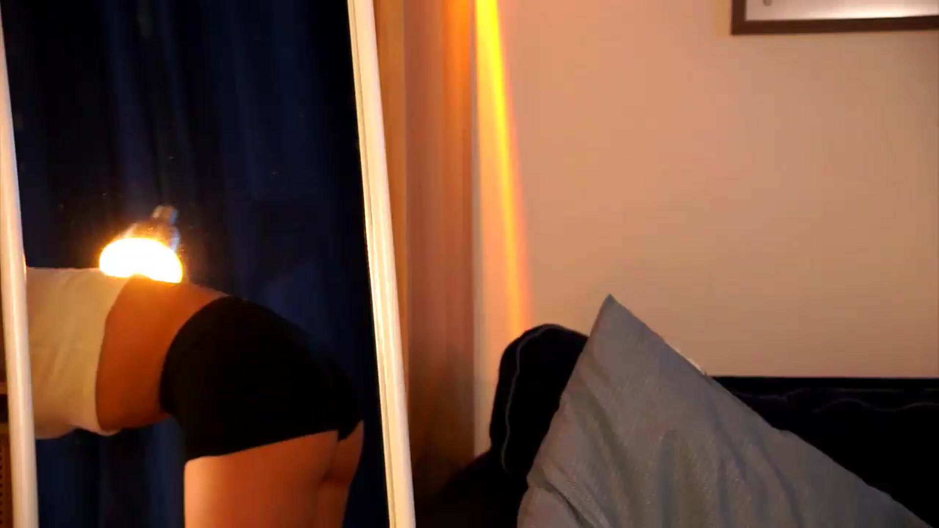 Gallery image thumbnail from Pixie_Pie's myfreecams stream on, 06/05/2026, 12:45 image 9 of 20