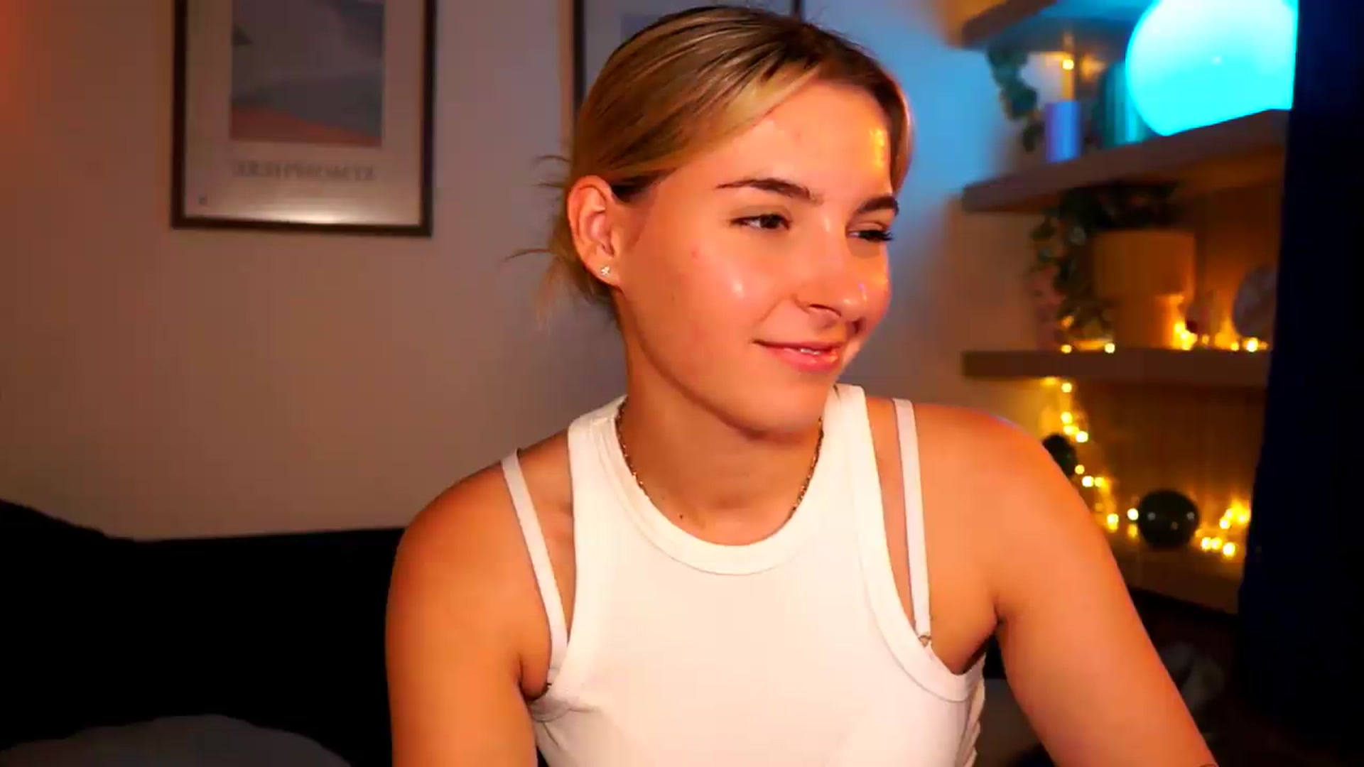 Gallery image thumbnail from Pixie_Pie's myfreecams stream on, 06/05/2026, 12:45 image 20 of 20