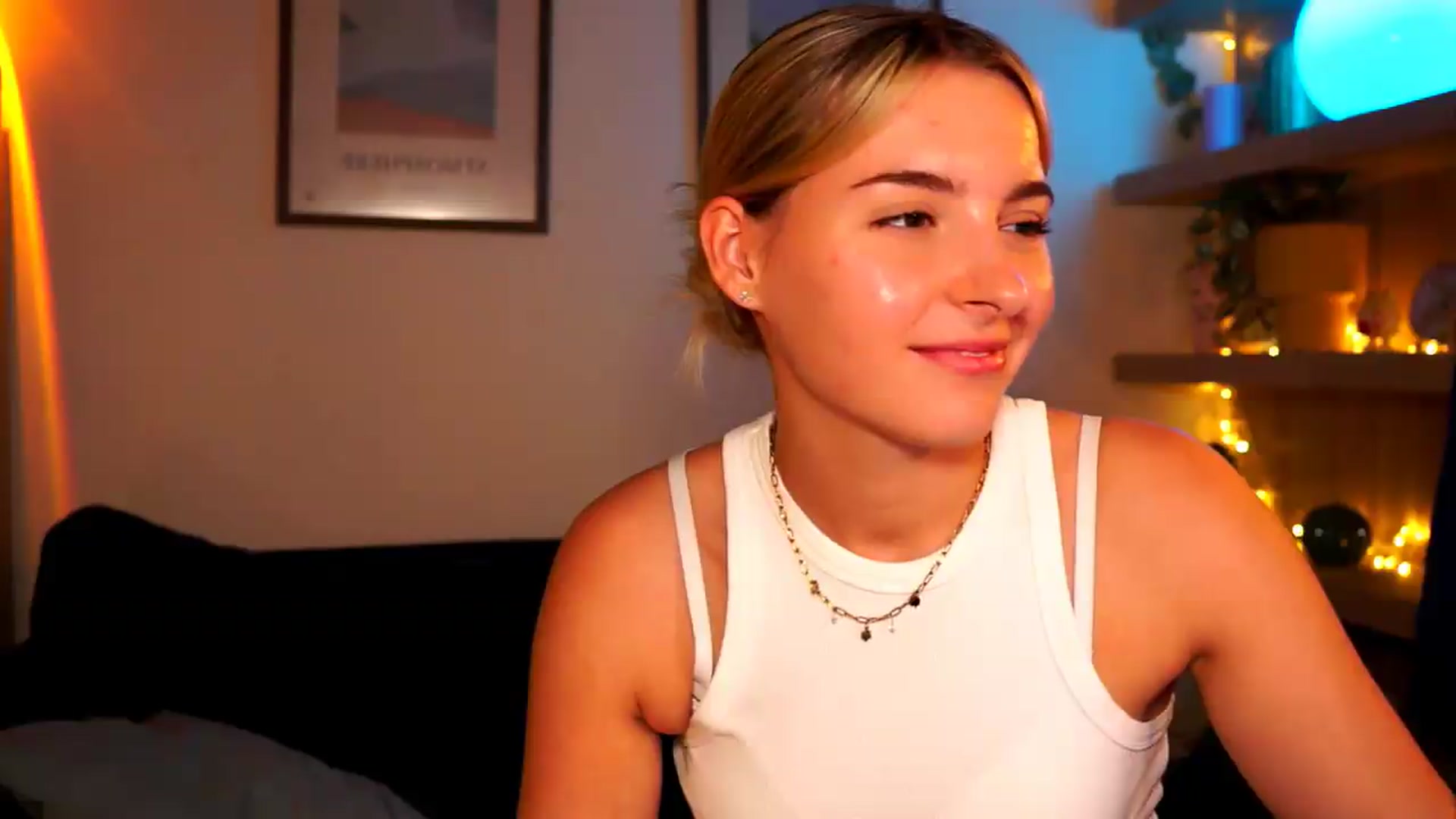 Gallery image thumbnail from Pixie_Pie's myfreecams stream on, 06/05/2026, 14:38 image 7 of 20