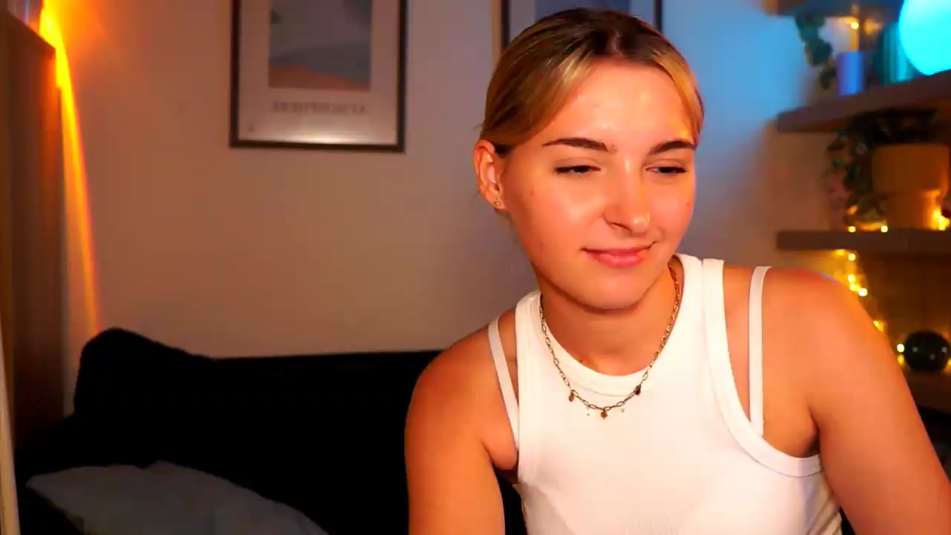 Gallery image thumbnail from Pixie_Pie's myfreecams stream on, 06/05/2026, 14:38 image 3 of 20