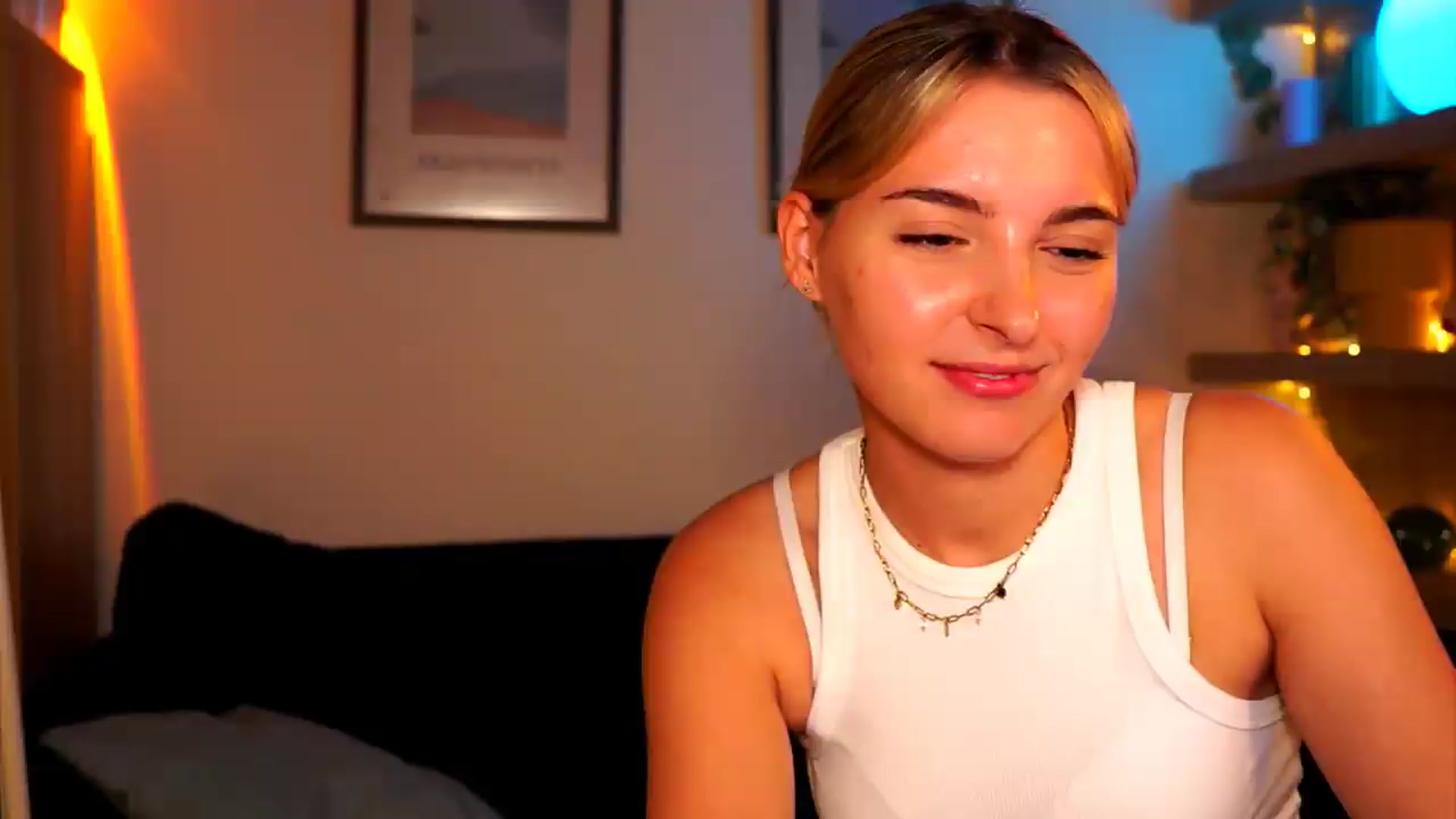 Gallery image thumbnail from Pixie_Pie's myfreecams stream on, 06/05/2026, 14:38 image 2 of 20