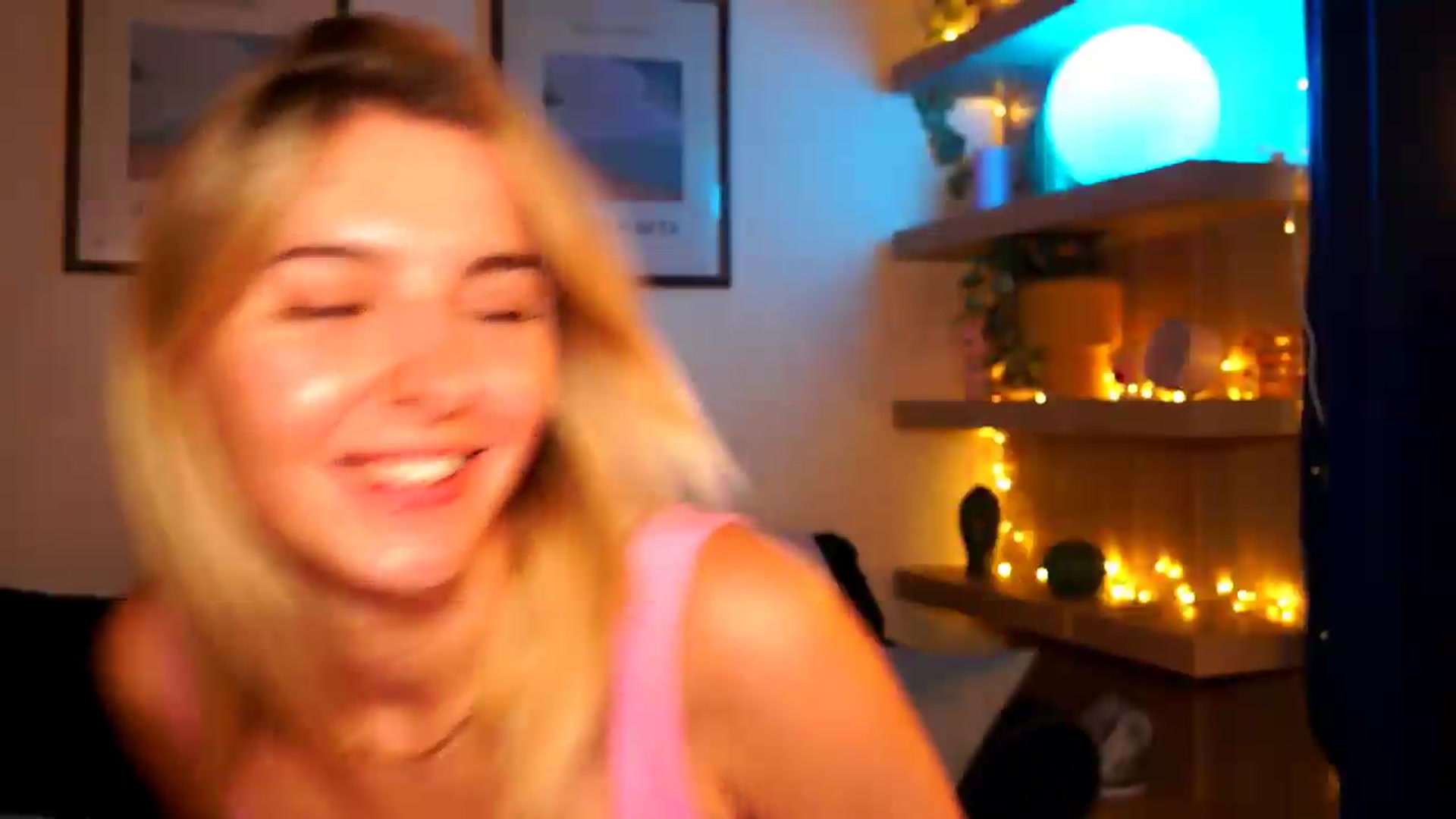 Gallery image thumbnail from Pixie_Pie's myfreecams stream on, 06/09/2026, 13:08 image 14 of 20