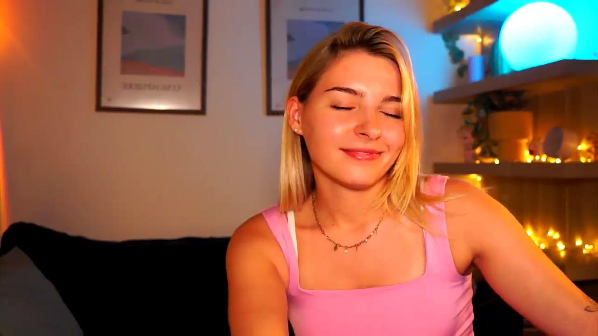 Gallery image thumbnail from Pixie_Pie's myfreecams stream on, 06/09/2026, 16:12 image 19 of 20