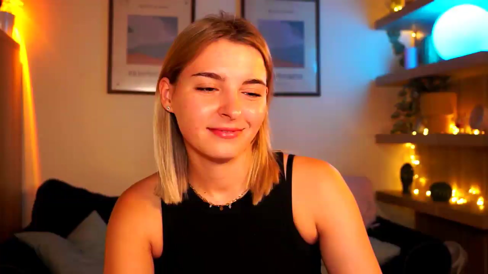 Gallery image thumbnail from Pixie_Pie's myfreecams stream on, 06/19/2026, 12:16 image 19 of 20