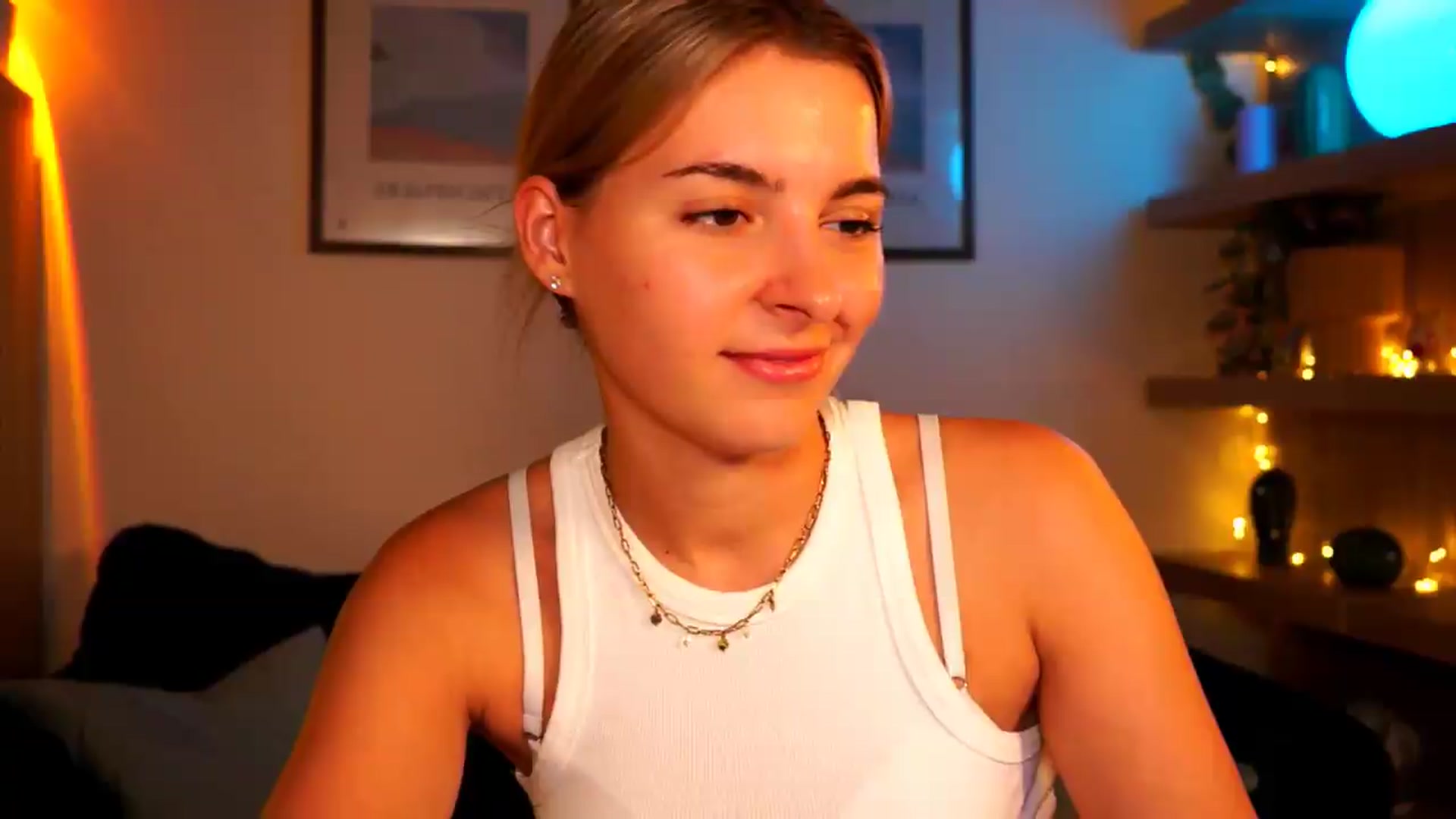Gallery image thumbnail from Pixie_Pie's myfreecams stream on, 06/23/2026, 12:43 image 13 of 20