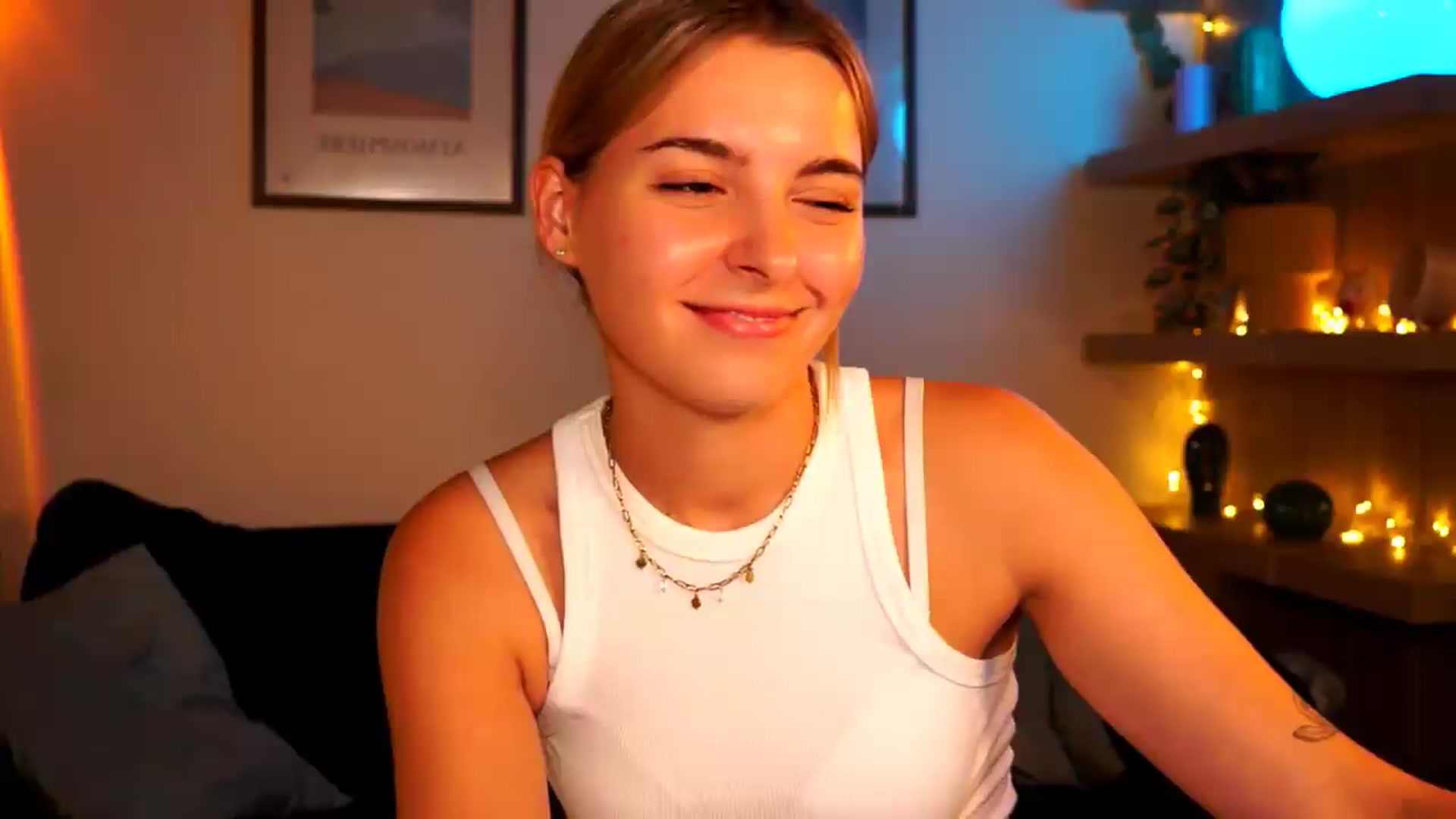 Gallery image thumbnail from Pixie_Pie's myfreecams stream on, 06/23/2026, 13:43 image 16 of 20