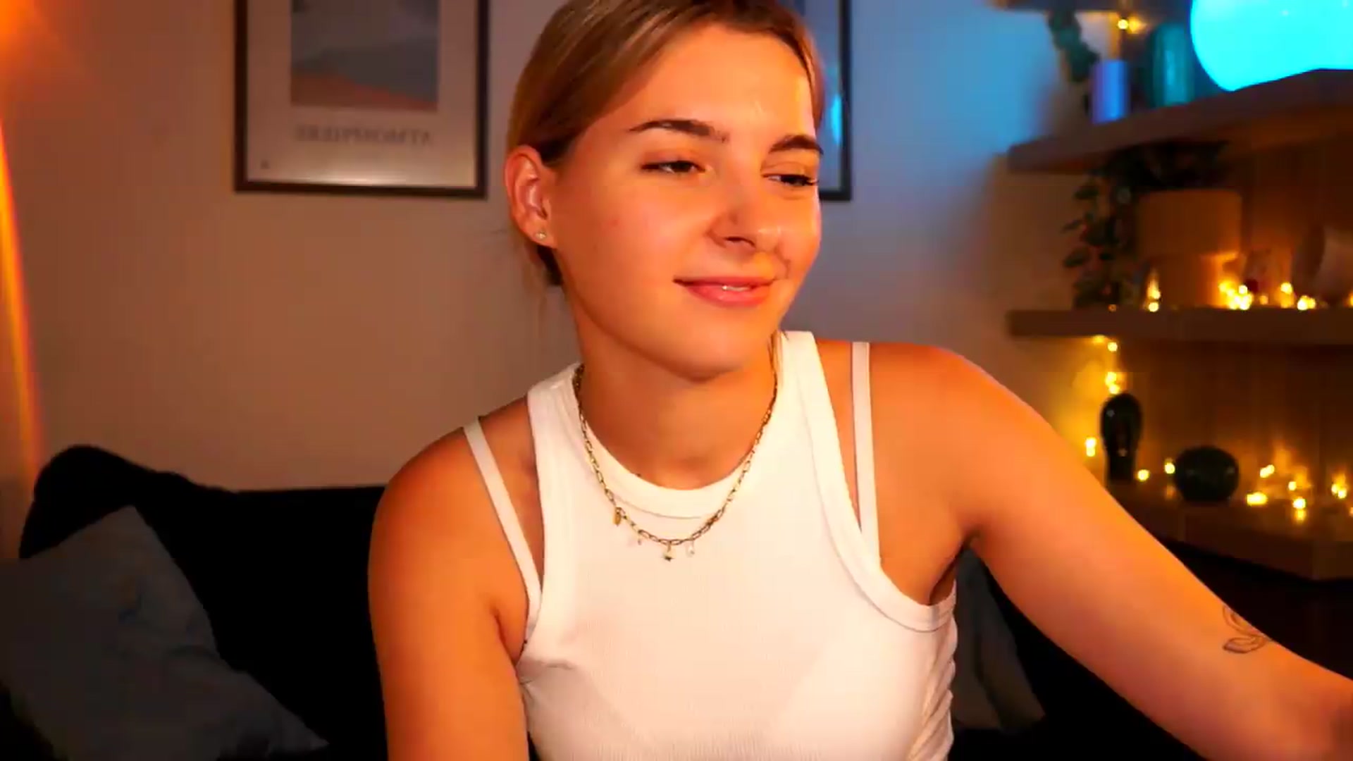 Gallery image thumbnail from Pixie_Pie's myfreecams stream on, 06/23/2026, 13:43 image 12 of 20