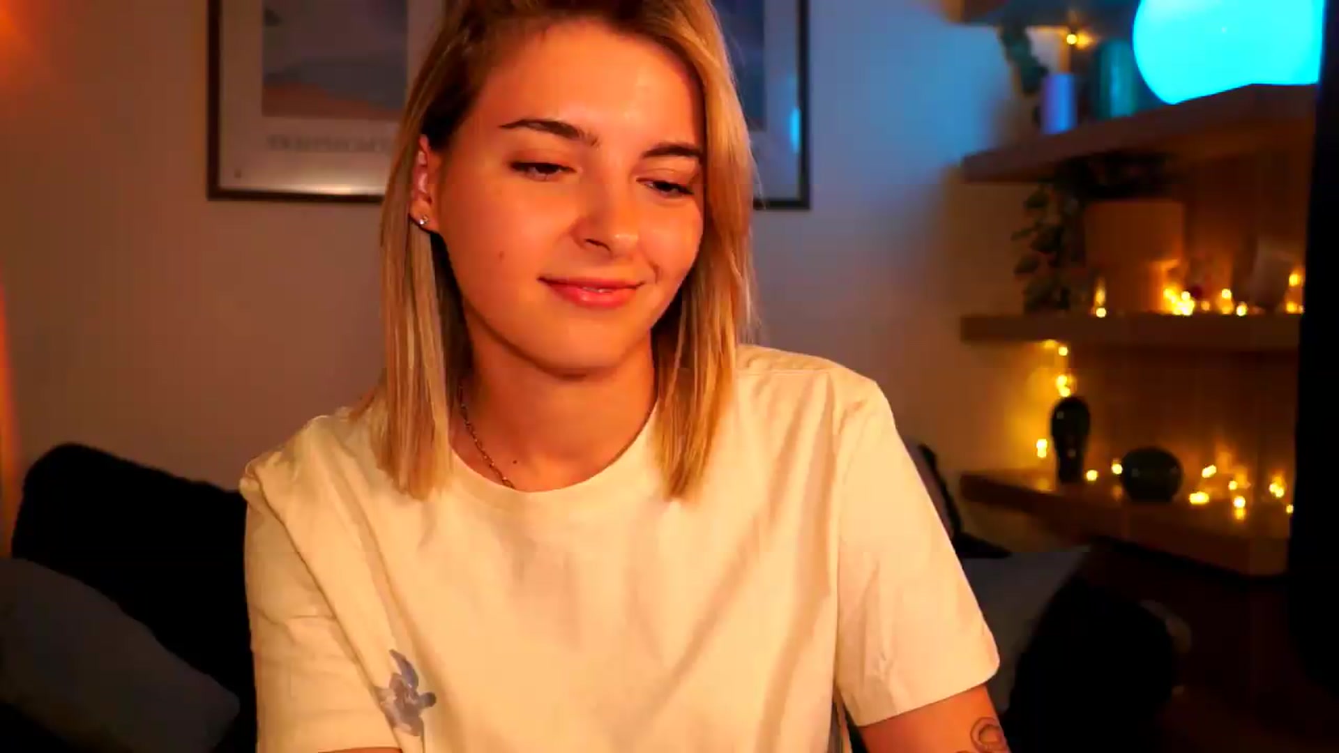 Gallery image thumbnail from Pixie_Pie's myfreecams stream on, 06/25/2026, 16:32 image 17 of 20