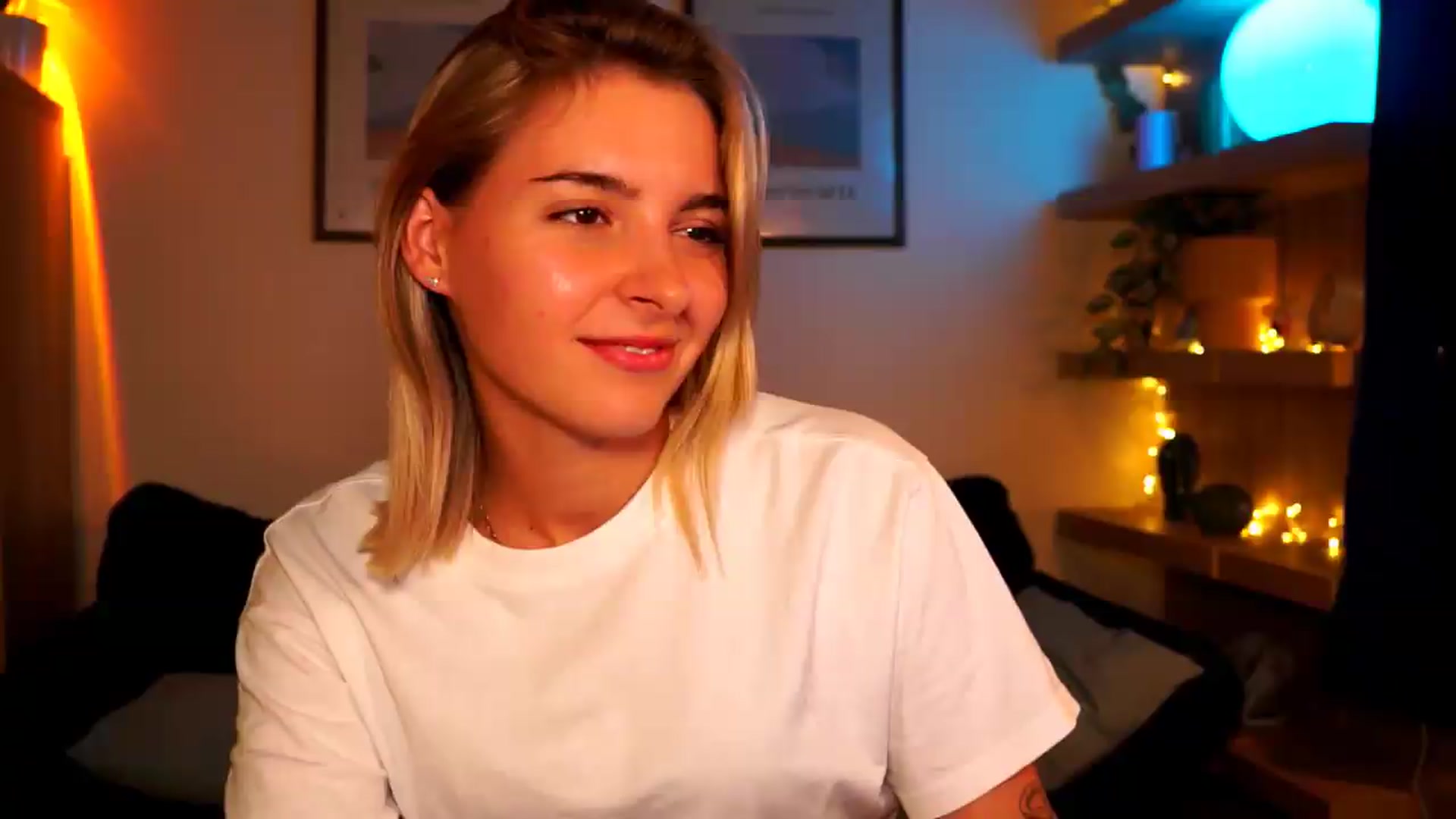 Gallery image thumbnail from Pixie_Pie's myfreecams stream on, 06/28/2026, 17:39 image 19 of 20