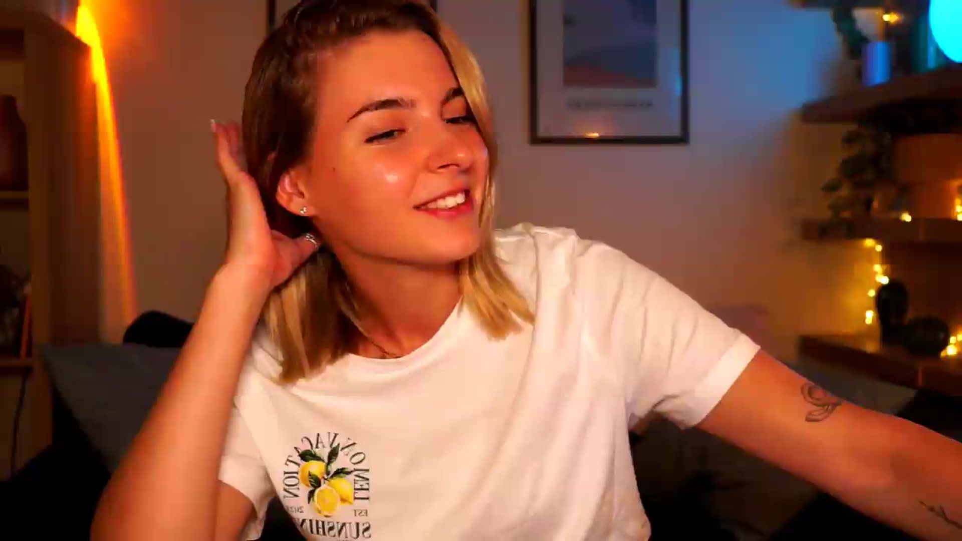 Gallery image thumbnail from Pixie_Pie's myfreecams stream on, 06/30/2026, 15:23 image 12 of 20