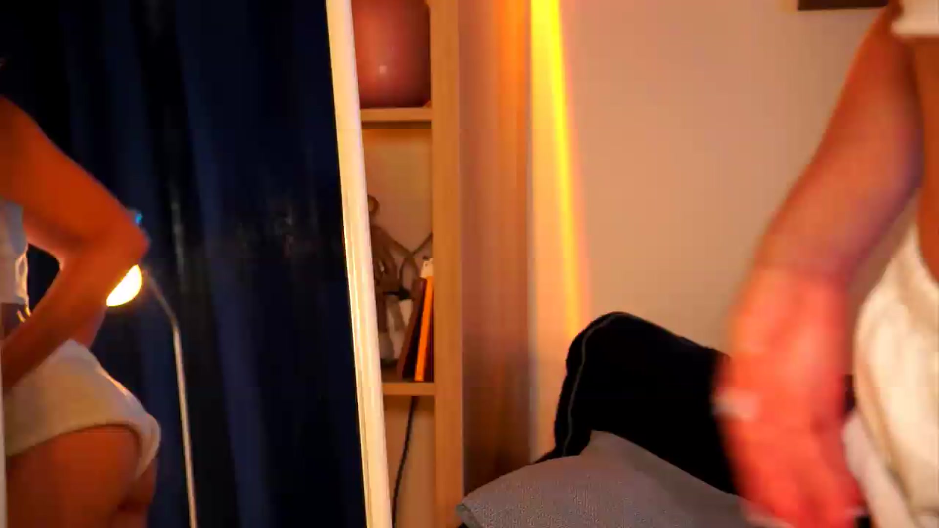 Gallery image thumbnail from Pixie_Pie's myfreecams stream on, 07/03/2026, 16:33 image 6 of 20