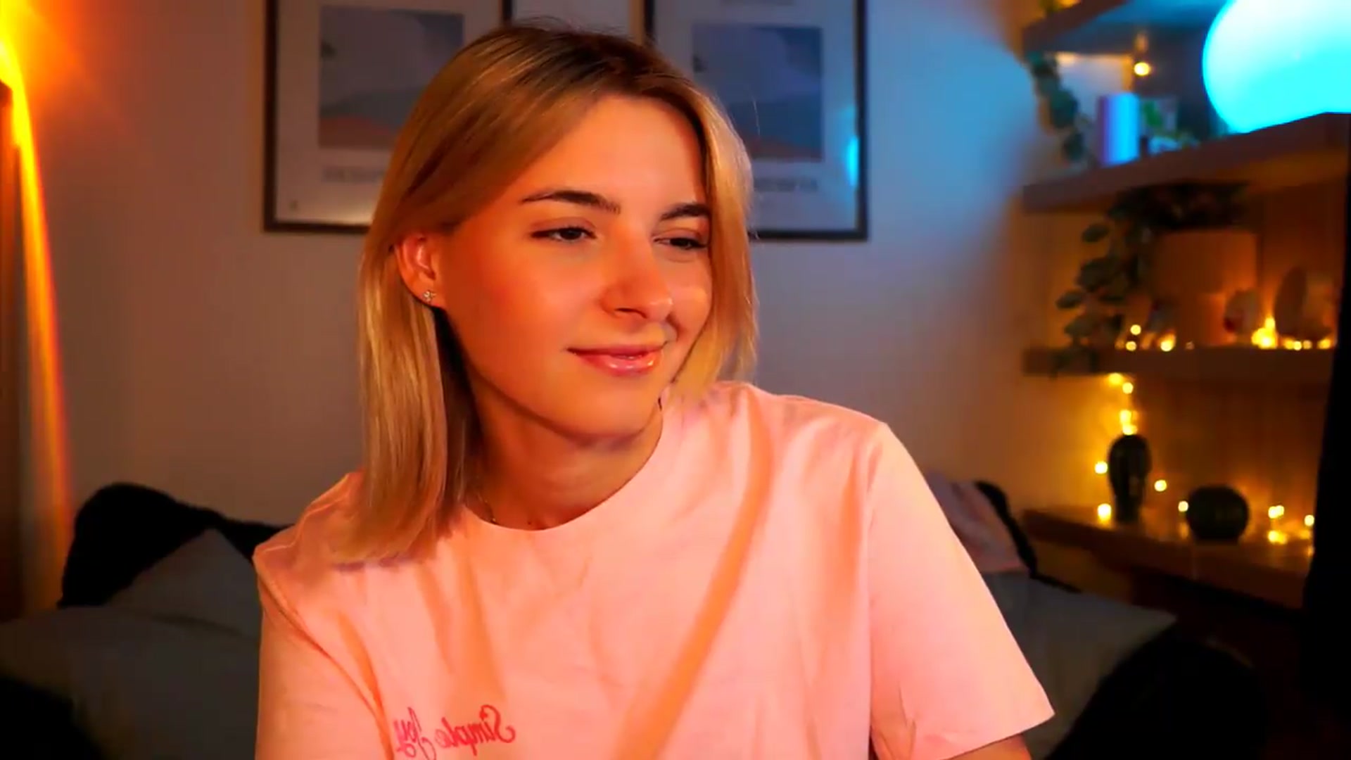 Gallery image thumbnail from Pixie_Pie's myfreecams stream on, 07/05/2026, 15:00 image 3 of 20