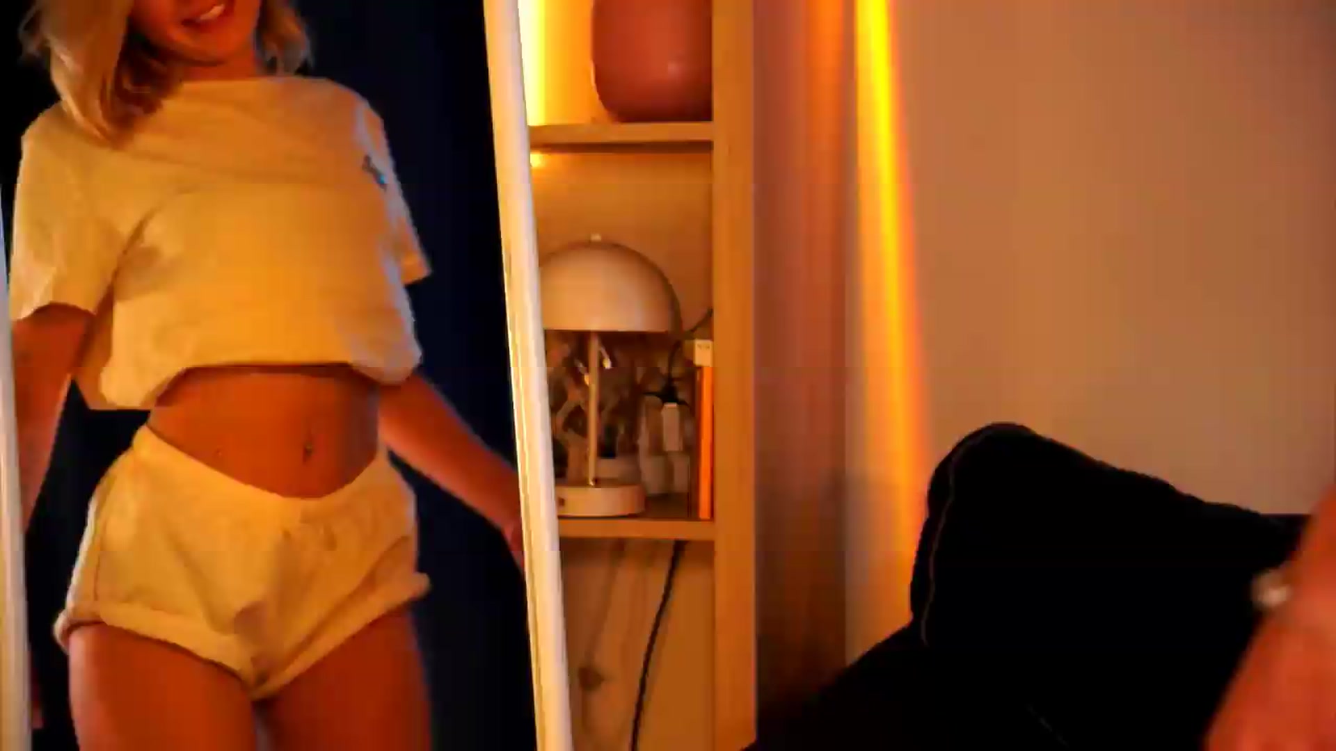 Gallery image thumbnail from Pixie_Pie's myfreecams stream on, 07/06/2026, 15:12 image 4 of 20