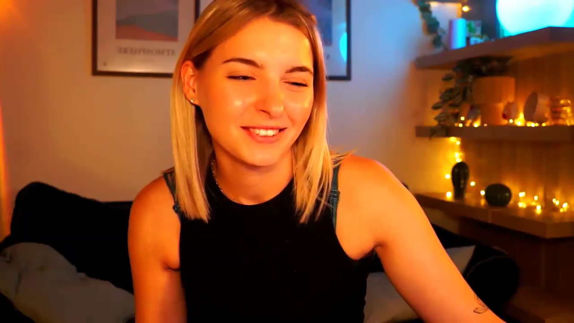 Gallery image thumbnail from Pixie_Pie's myfreecams stream on, 07/07/2026, 13:44 image 13 of 20