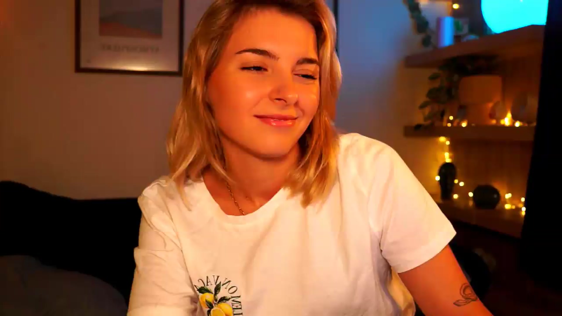 Gallery image thumbnail from Pixie_Pie's myfreecams stream on, 07/13/2026, 14:03 image 10 of 20