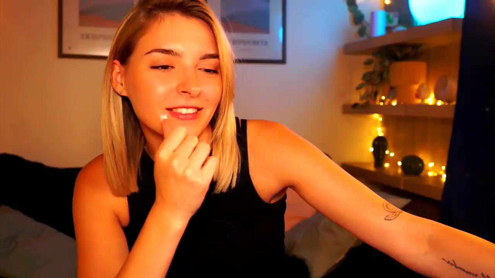 Gallery image thumbnail from Pixie_Pie's myfreecams stream on, 07/14/2026, 14:59 image 13 of 20