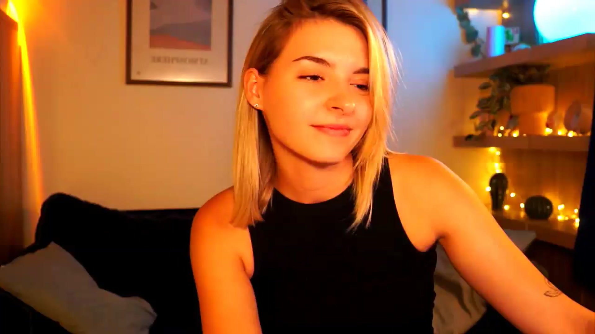 Gallery image thumbnail from Pixie_Pie's myfreecams stream on, 07/16/2026, 17:44 image 20 of 20