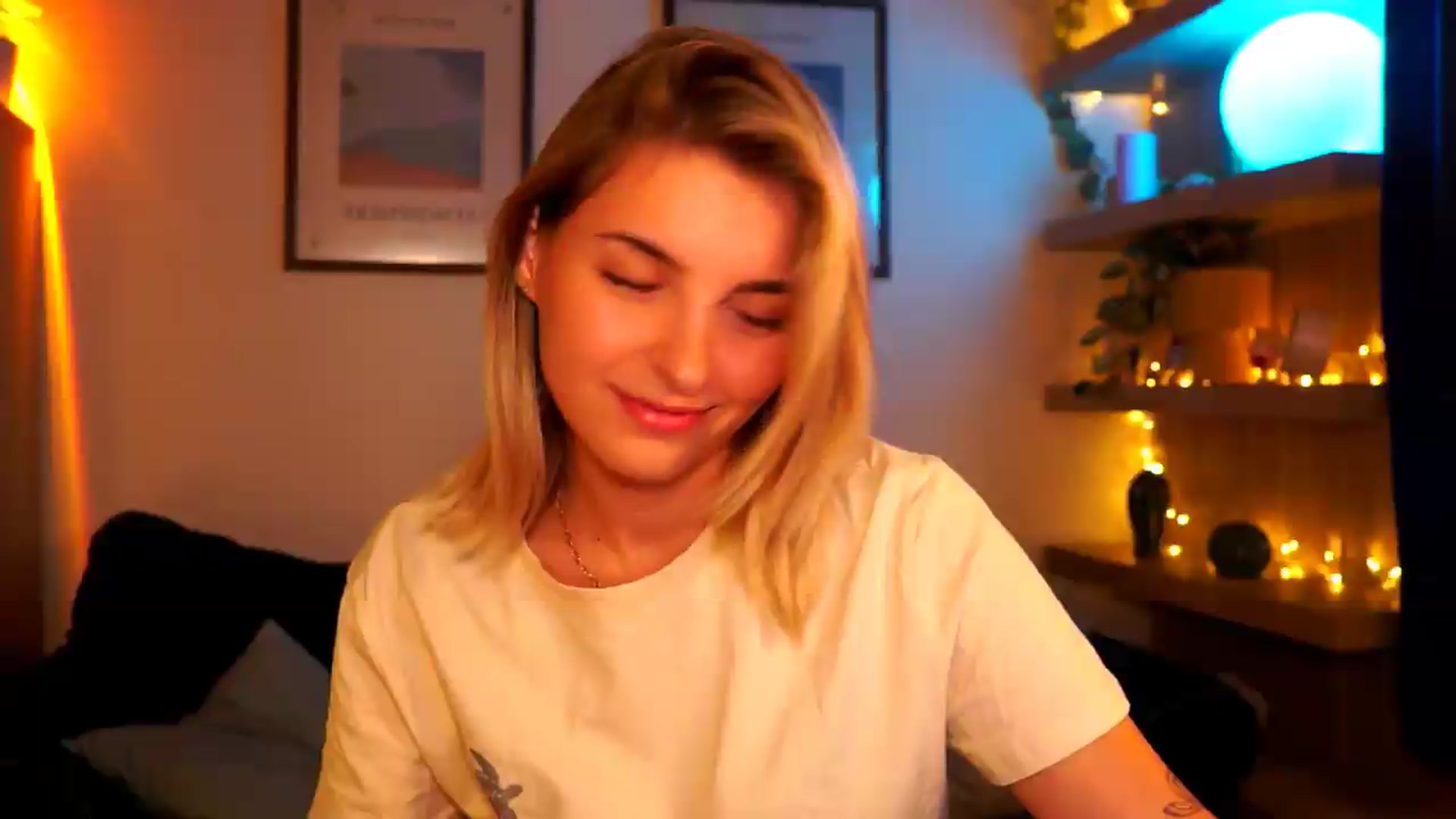 Gallery image thumbnail from Pixie_Pie's myfreecams stream on, 07/20/2026, 12:29 image 18 of 20