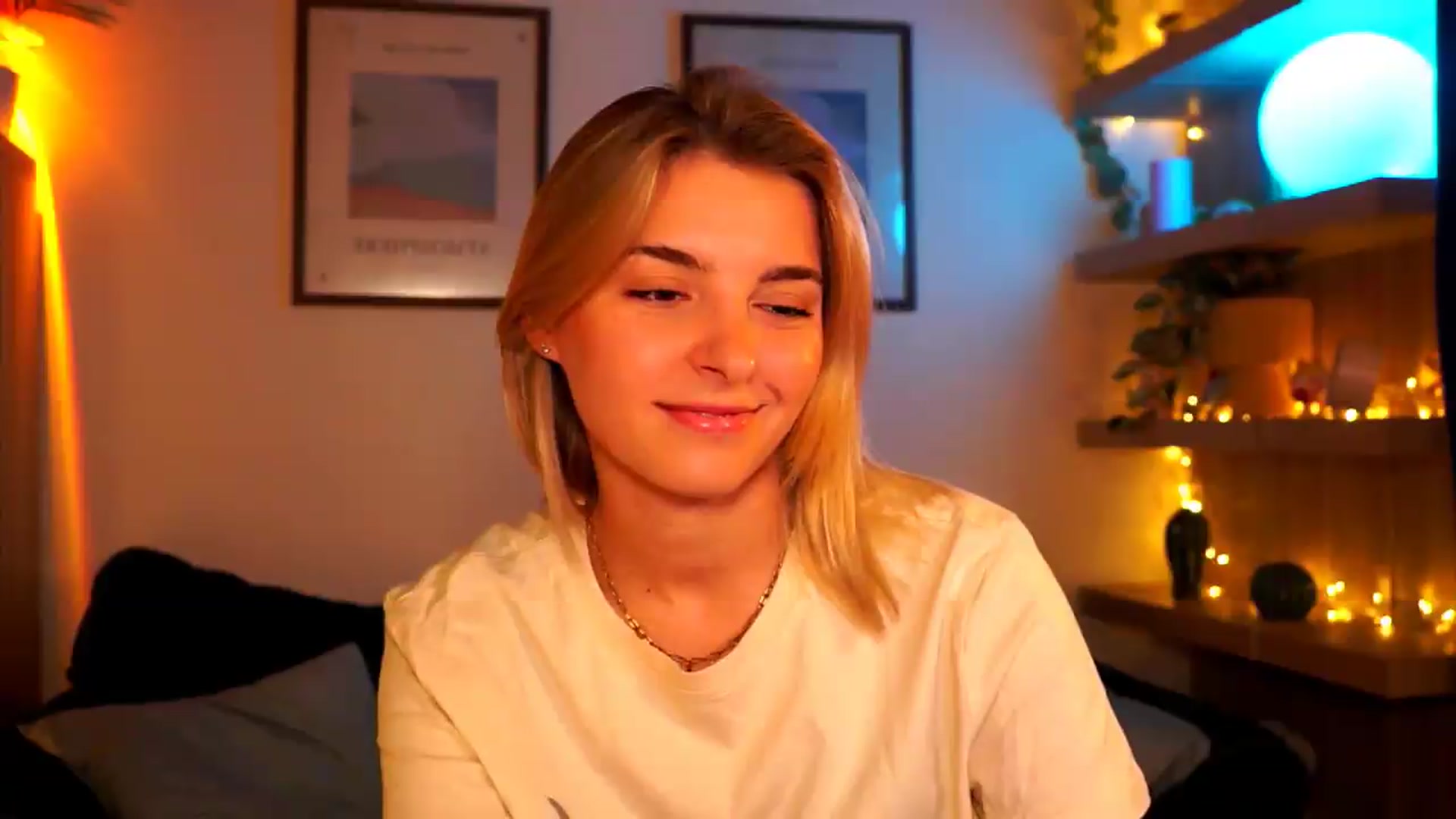Gallery image thumbnail from Pixie_Pie's myfreecams stream on, 07/20/2026, 12:29 image 3 of 20