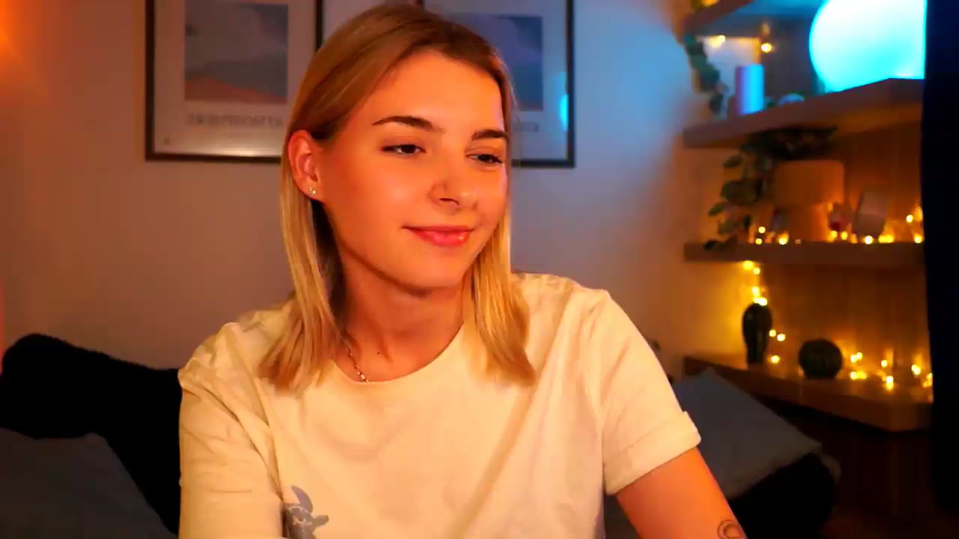 Gallery image thumbnail from Pixie_Pie's myfreecams stream on, 07/20/2026, 15:44 image 1 of 20