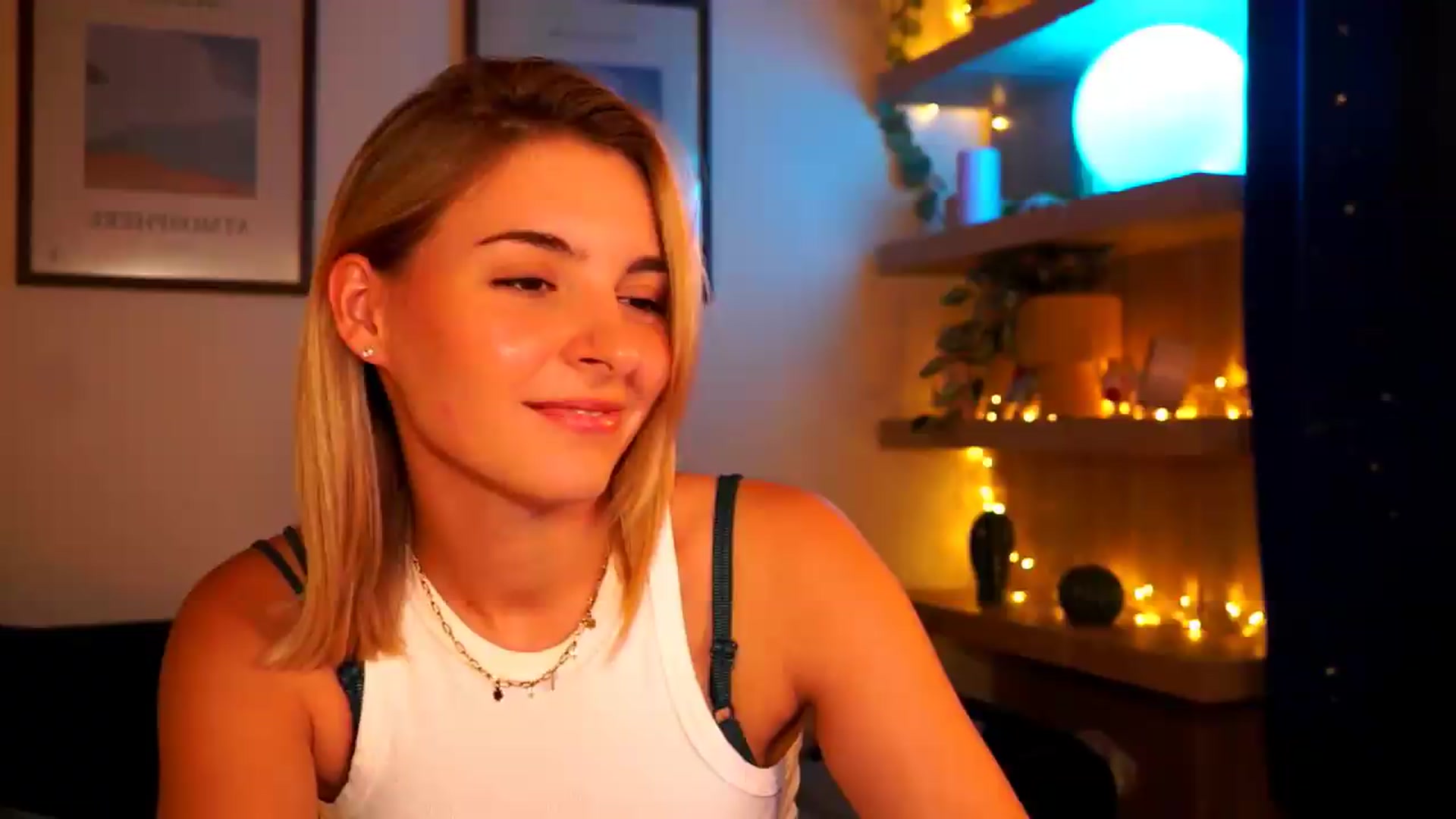 Gallery image thumbnail from Pixie_Pie's myfreecams stream on, 07/24/2026, 14:03 image 15 of 20