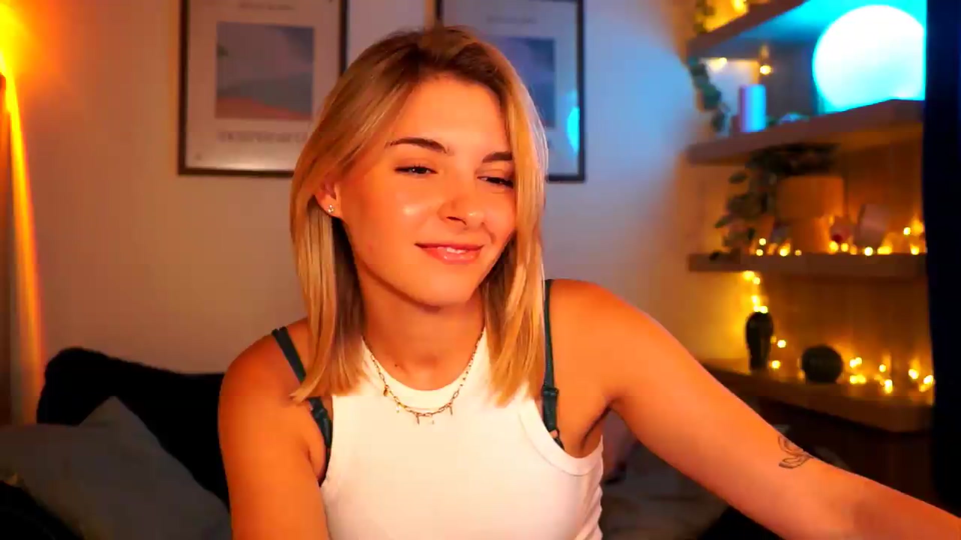 Gallery image thumbnail from Pixie_Pie's myfreecams stream on, 07/24/2026, 14:54 image 17 of 20